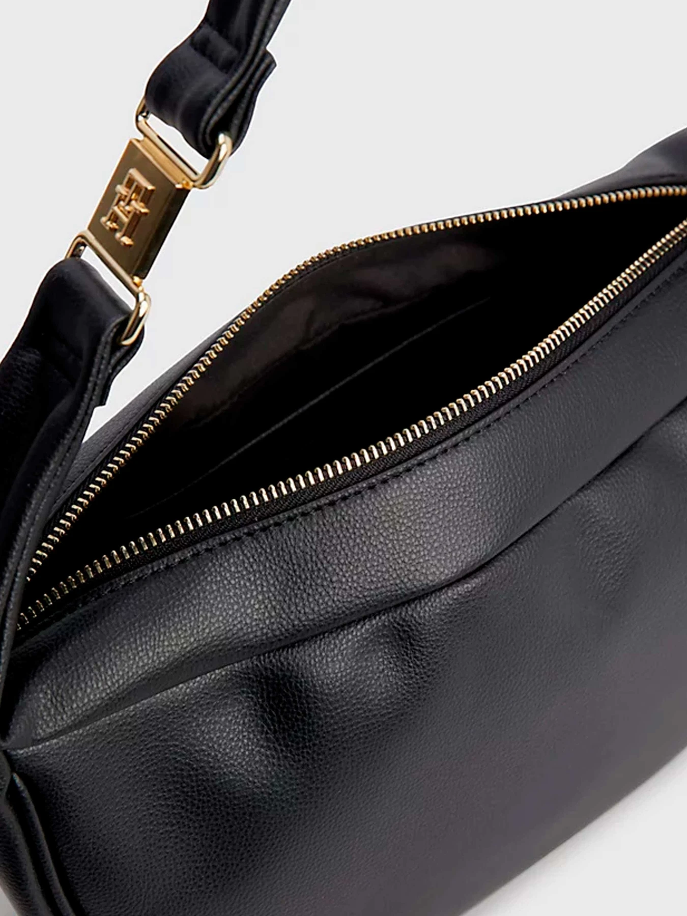Сумки Tommy Hilfiger модель AW0AW14884-BDS Фото