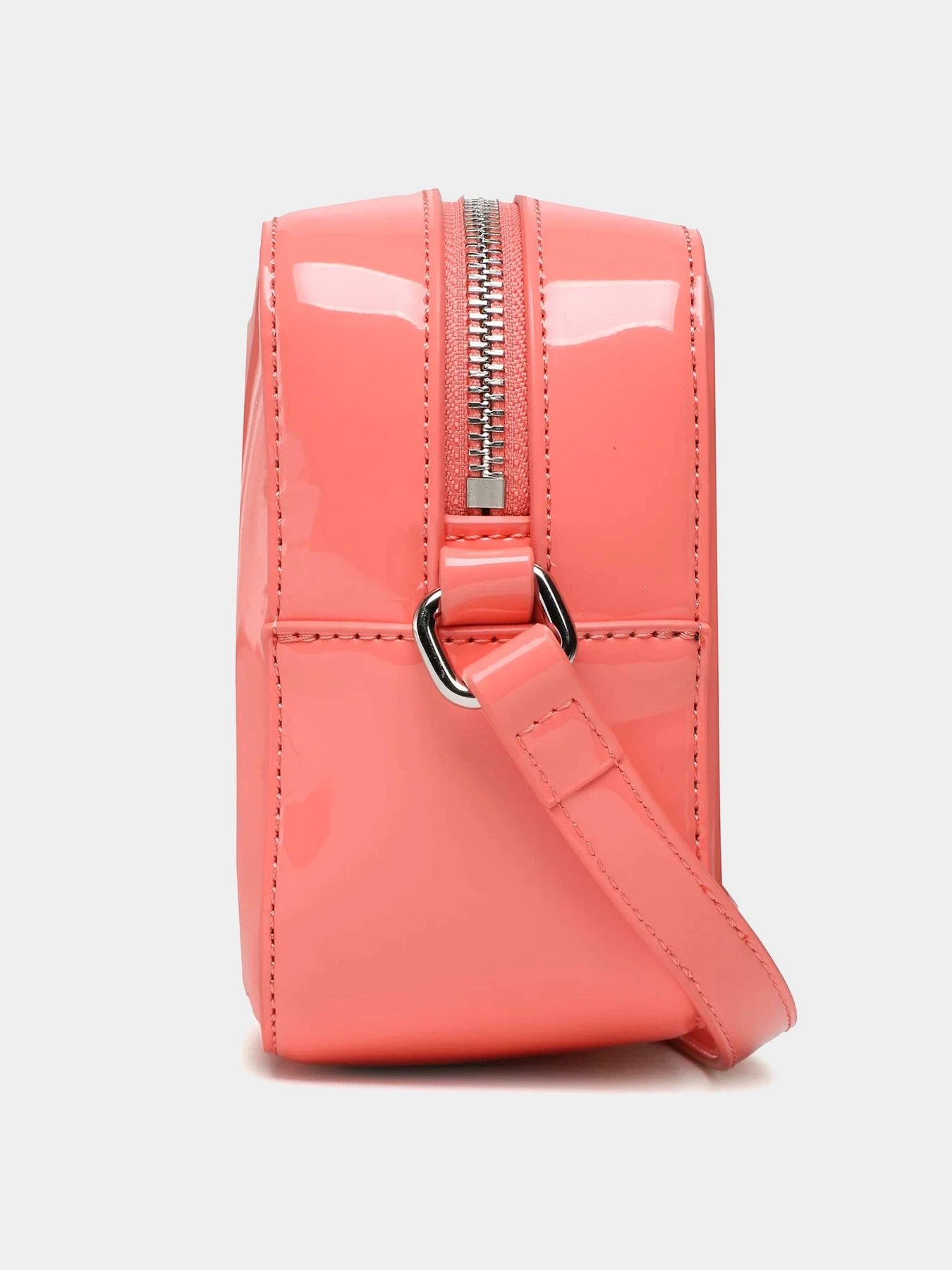 Сумки Tommy Hilfiger модель AW0AW14955-XKI Сумки Tommy Hilfiger модель AW0AW14955-XKI Фото