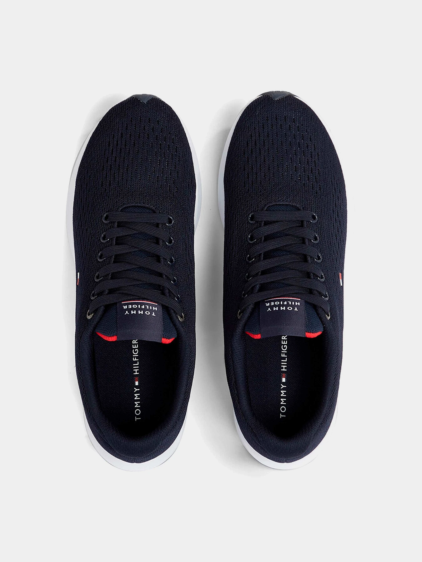 Кроссовки Tommy Hilfiger модель FM0FM04700-DW5 Кроссовки Tommy Hilfiger модель FM0FM04700-DW5 Фото