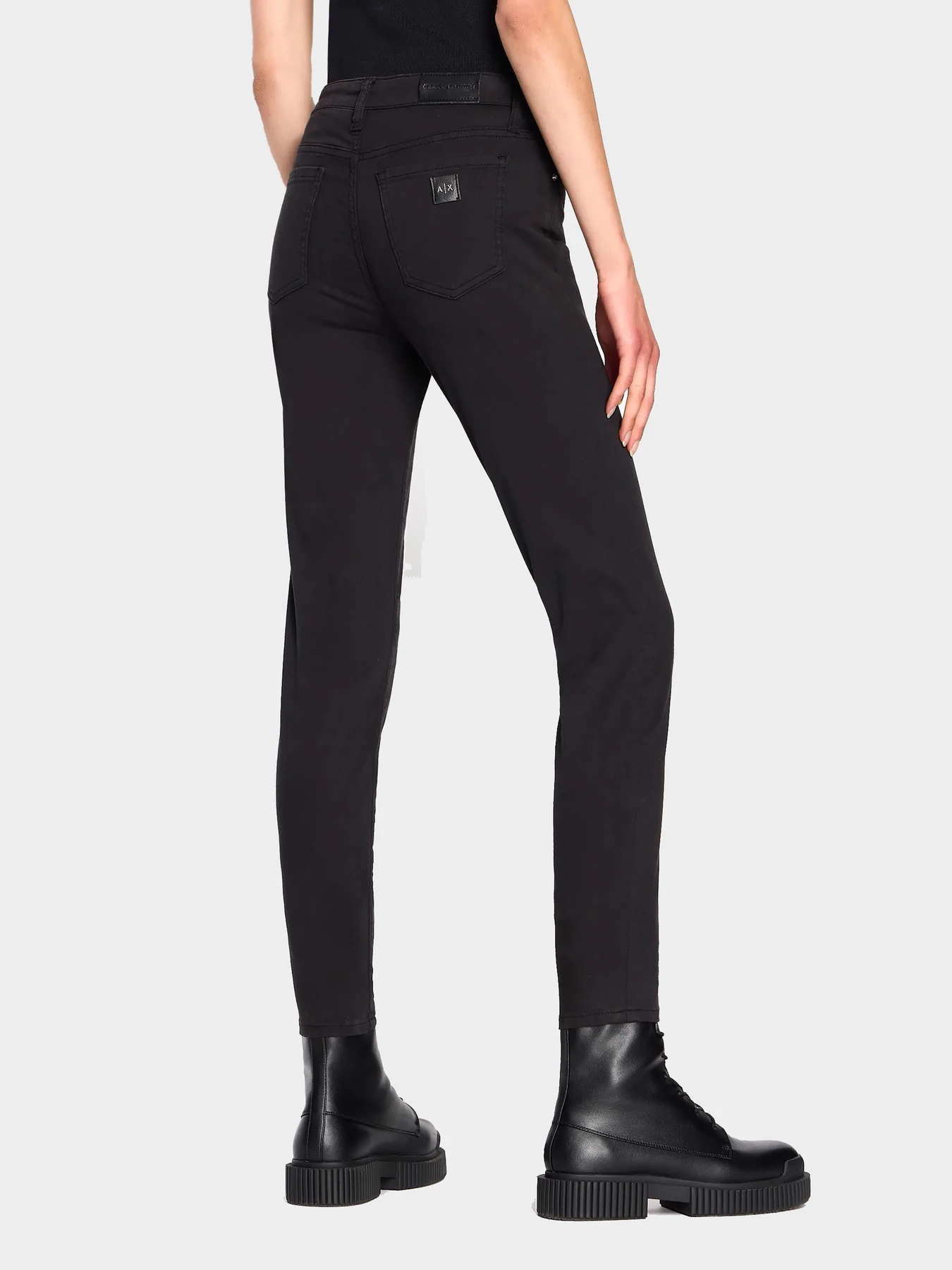 Джинсы Armani Exchange модель 6RYJ10-Y2VLZ-1200 Джинсы Armani Exchange модель 6RYJ10-Y2VLZ-1200 Фото