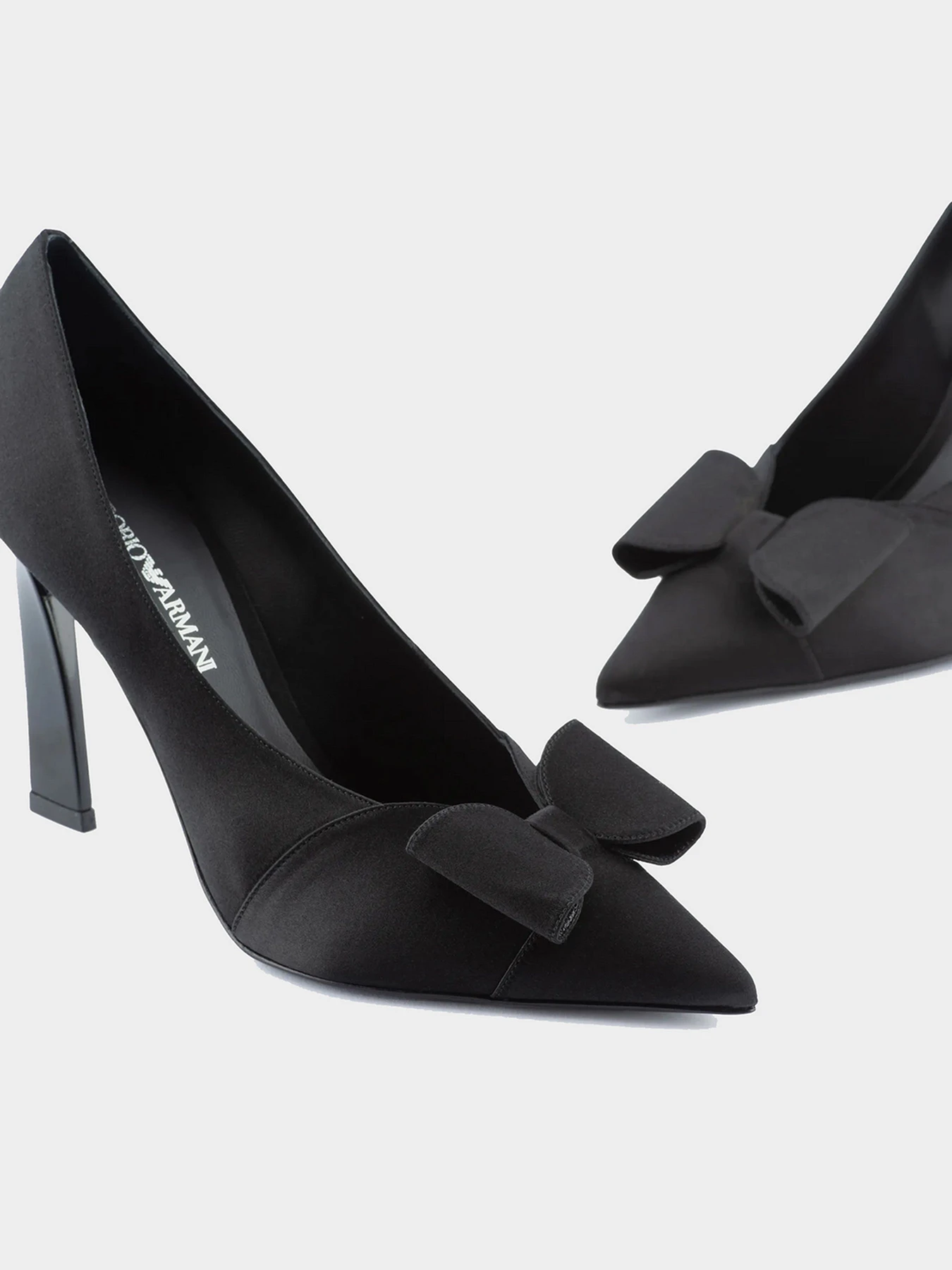 Туфли и лоферы Emporio Armani модель X3E427-XD064-00002 Фото