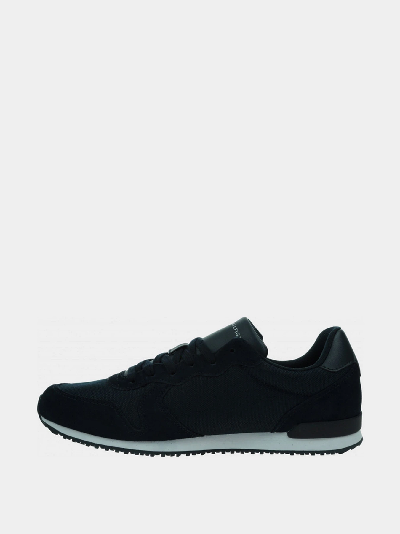 Кроссовки Tommy Hilfiger модель FM0FM04022-DW5 Кроссовки Tommy Hilfiger модель FM0FM04022-DW5 Фото