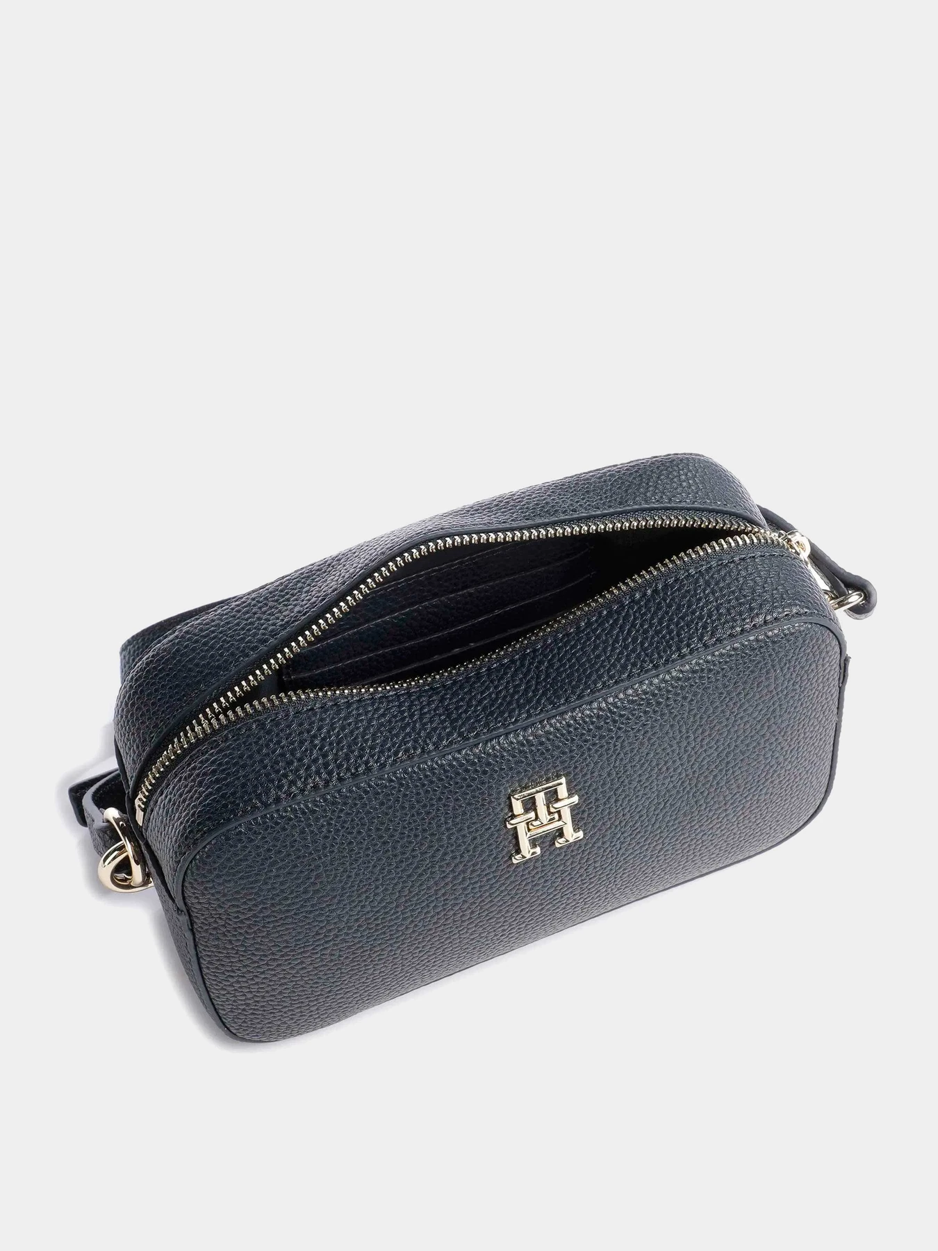 Сумки Tommy Hilfiger модель AW0AW15179-DW6 Сумки Tommy Hilfiger модель AW0AW15179-DW6 Фото
