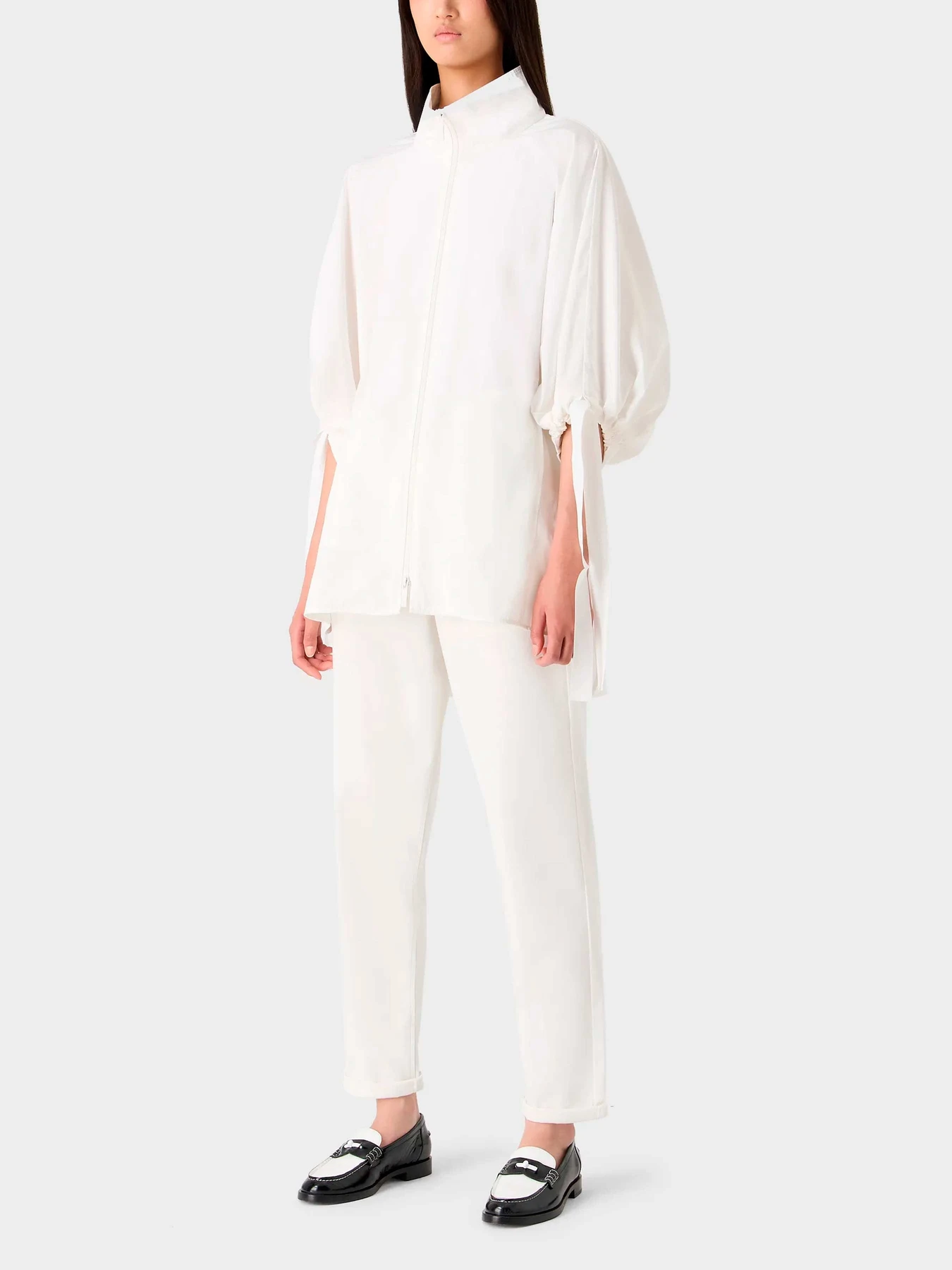 Куртки и дубленки Emporio Armani модель 6R2B76-2NN2Z-0101 Куртки и дубленки Emporio Armani модель 6R2B76-2NN2Z-0101 Фото