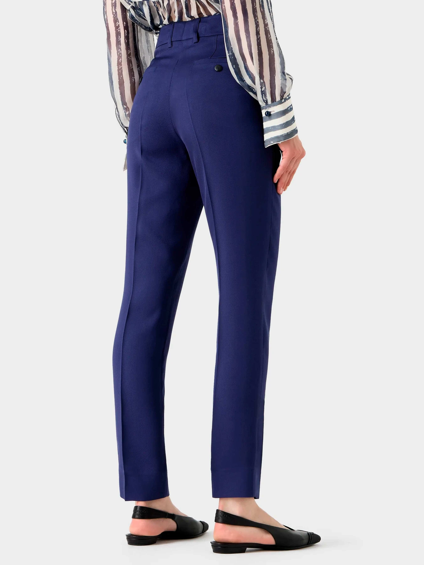 Брюки Emporio Armani модель 6R2P82-2NS9Z-0904 Брюки Emporio Armani модель 6R2P82-2NS9Z-0904 Фото