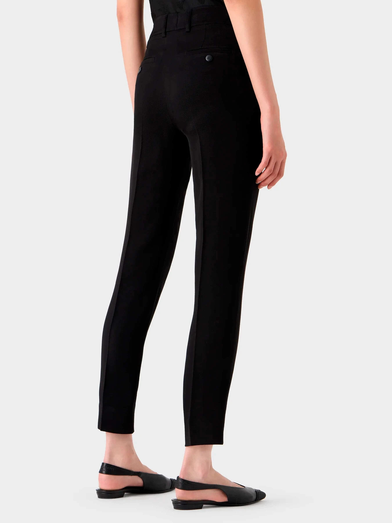 Брюки Emporio Armani модель 6R2P82-2NS9Z-0999 Брюки Emporio Armani модель 6R2P82-2NS9Z-0999 Фото