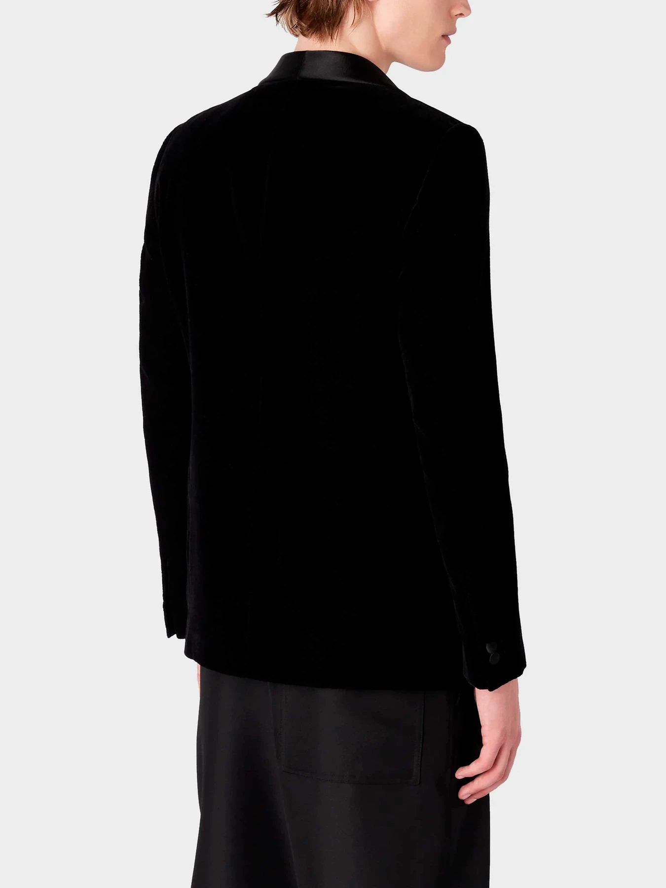 Пиджаки Emporio Armani модель H41GB8-E1046-999 Пиджаки Emporio Armani модель H41GB8-E1046-999 Фото