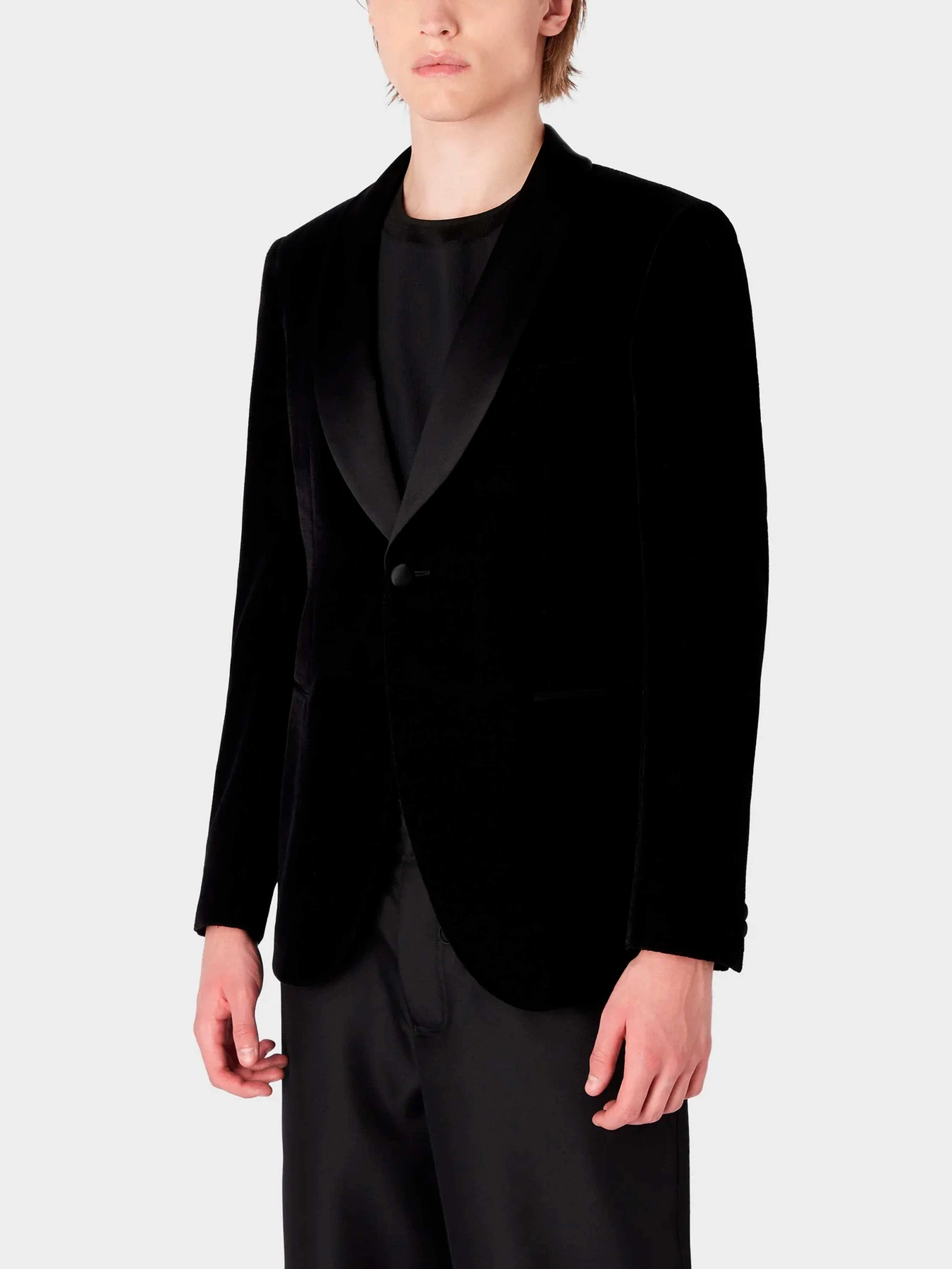 Пиджаки Emporio Armani модель H41GB8-E1046-999 Пиджаки Emporio Armani модель H41GB8-E1046-999 Фото
