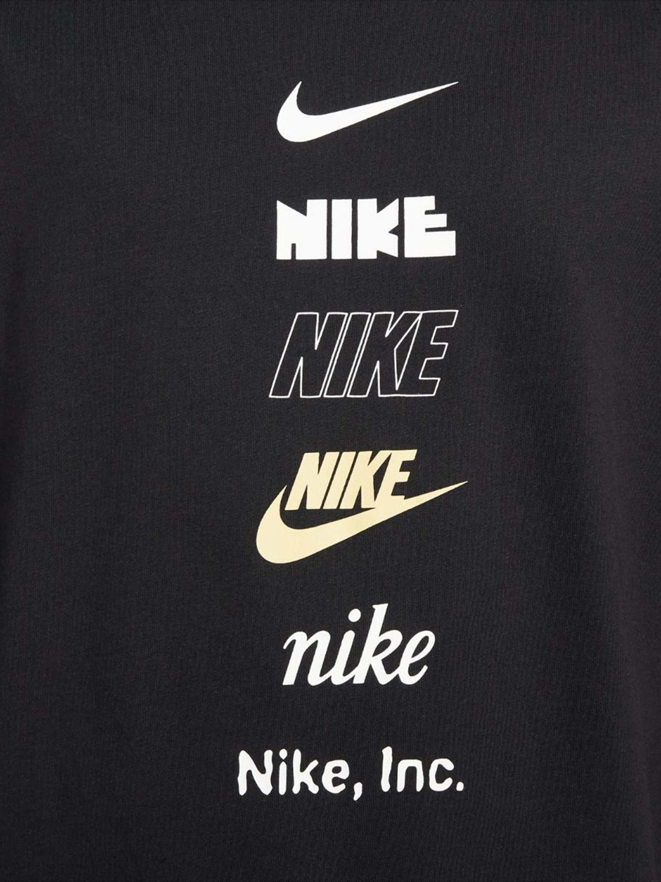 Футболки и поло NIKE модель DZ2875-010 Футболки и поло NIKE модель DZ2875-010 Фото