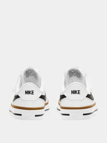 Кроссовки NIKE модель DA5381-102 Фото