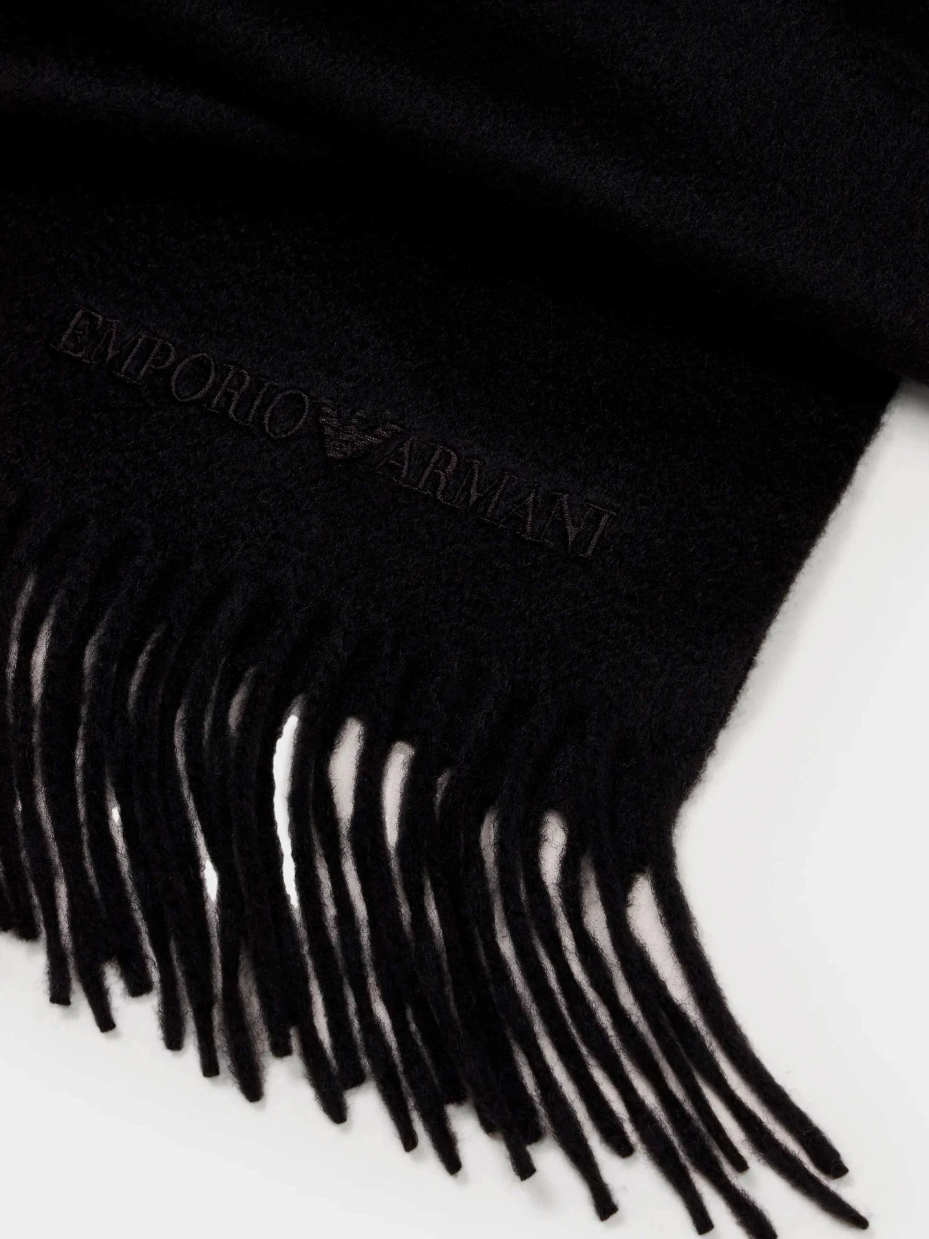 Шарфы и платки Emporio Armani модель 635225-0A460-00020 Фото