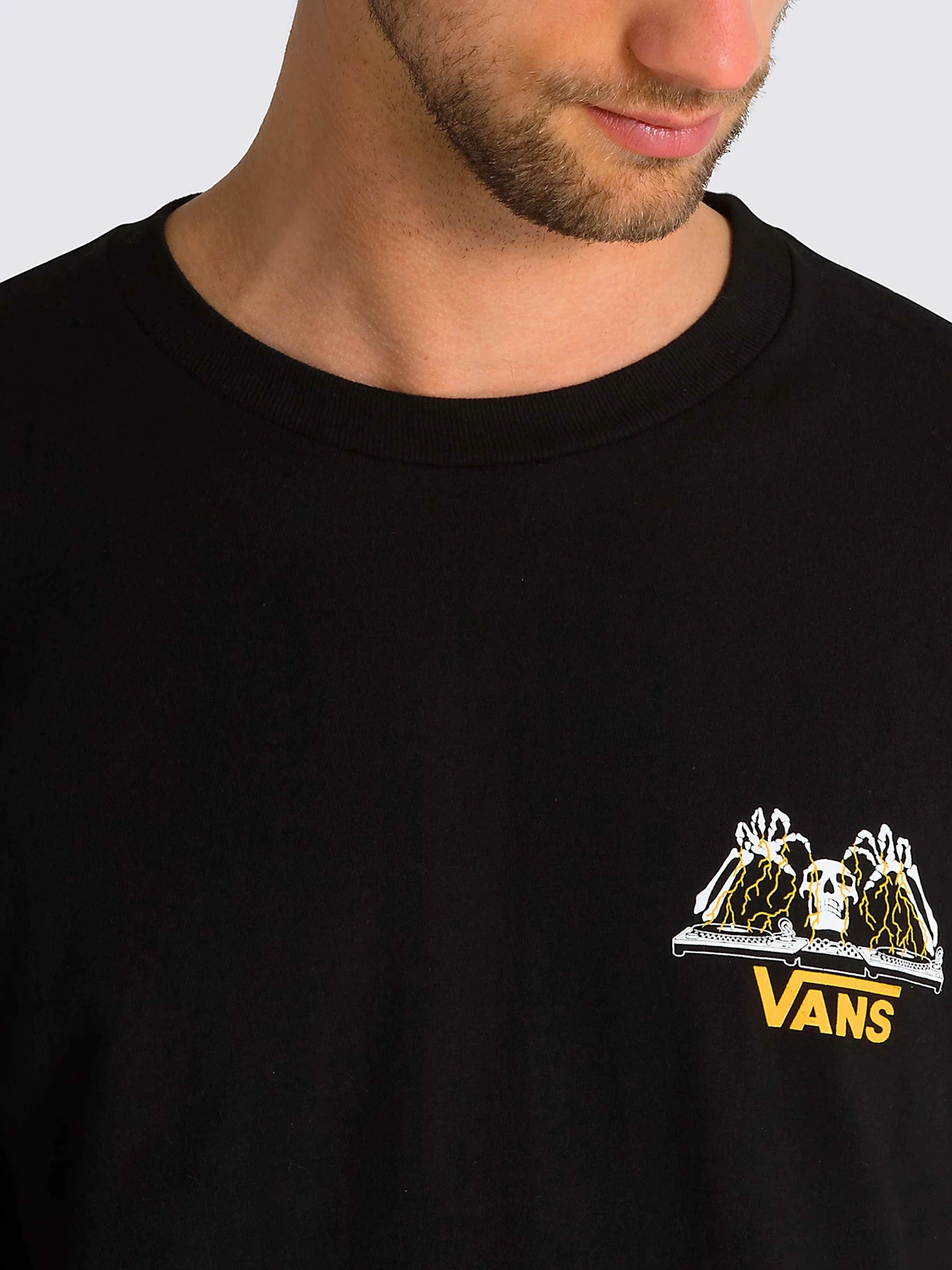 Футболки и поло Vans модель VN0008EZBLK1 Футболки и поло Vans модель VN0008EZBLK1 Фото