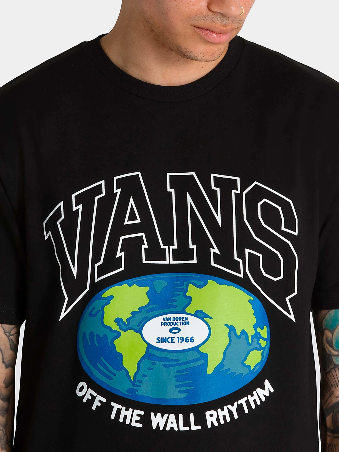 Футболки и поло Vans модель VN0008U1BLK1 Футболки и поло Vans модель VN0008U1BLK1 Фото