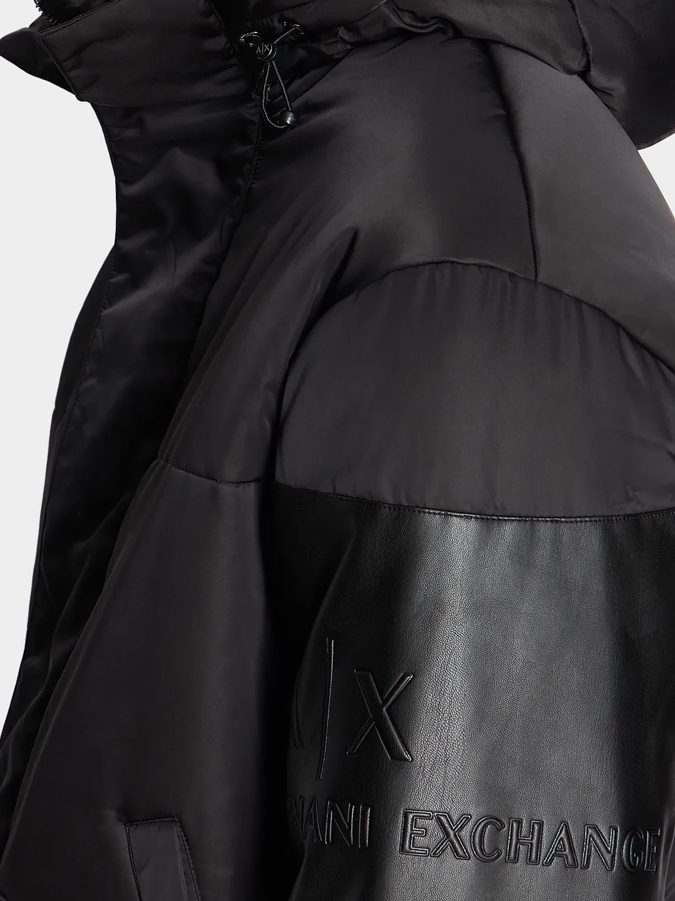 Куртки и дубленки Armani Exchange модель 6RZB13-ZNJ7Z-1200 Куртки и дубленки Armani Exchange модель 6RZB13-ZNJ7Z-1200 Фото