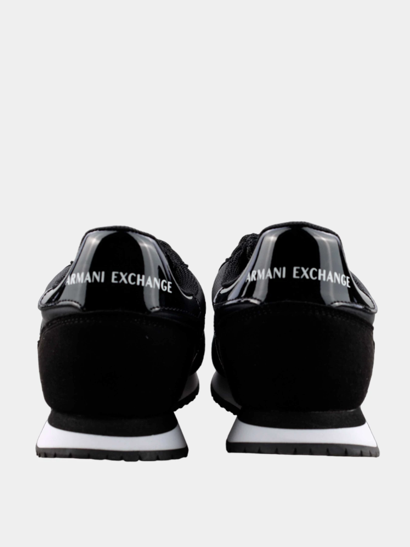 Кроссовки Armani Exchange модель XDX031-XV137-K001 Кроссовки Armani Exchange модель XDX031-XV137-K001 Фото