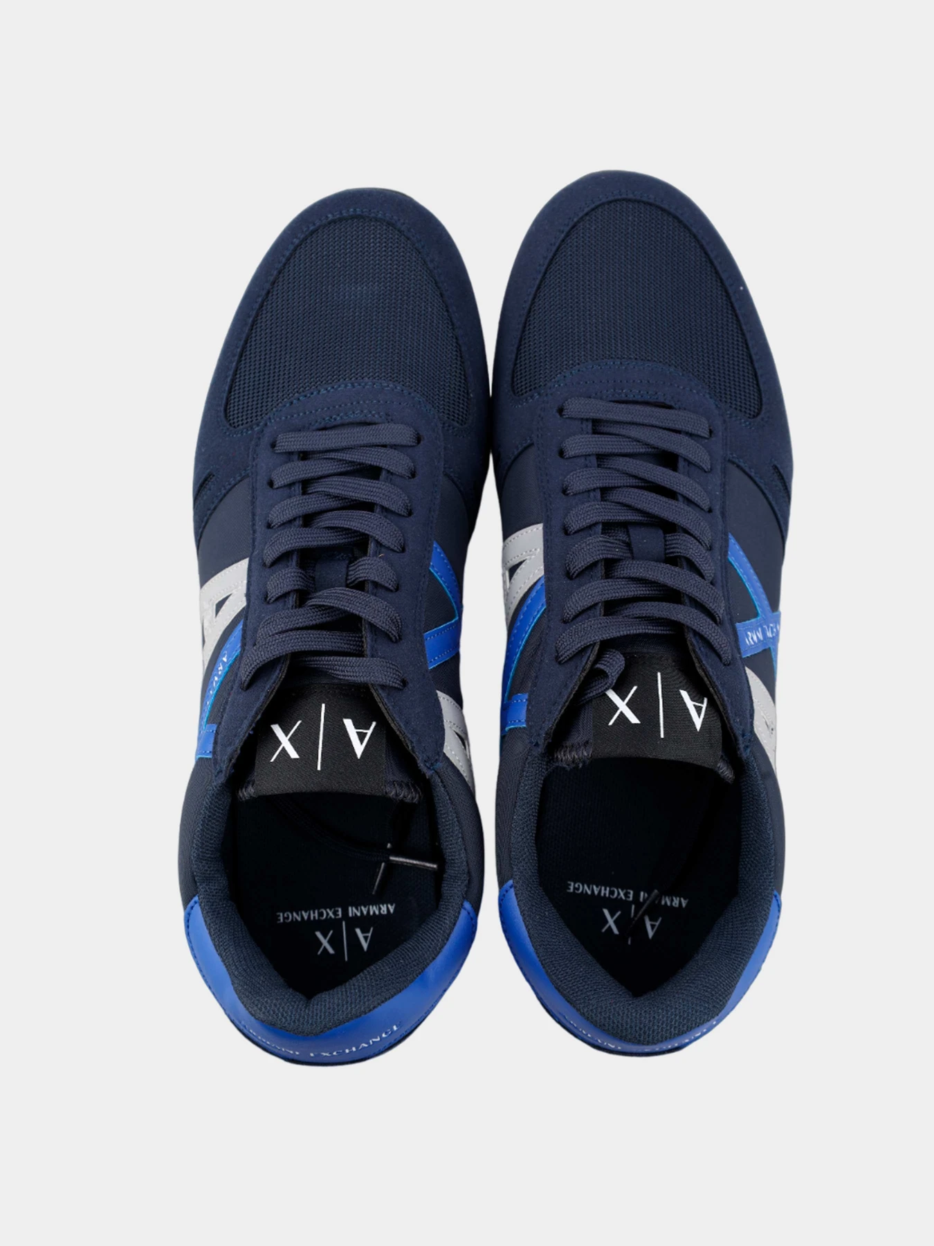 Кроссовки Armani Exchange модель XUX017-XCC68-D959 Кроссовки Armani Exchange модель XUX017-XCC68-D959 Фото