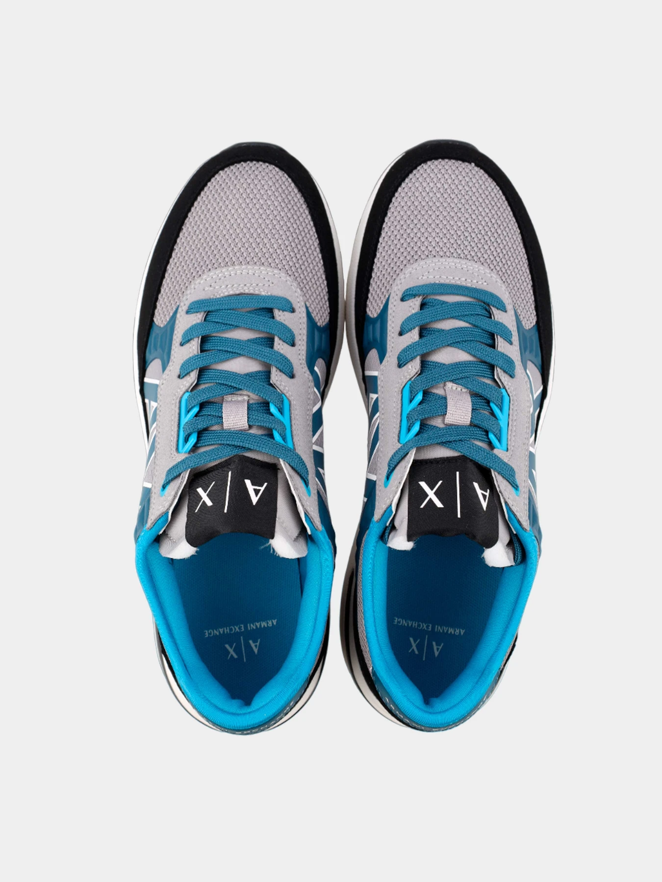 Кроссовки Armani Exchange модель XUX090-XV276-T051 Кроссовки Armani Exchange модель XUX090-XV276-T051 Фото