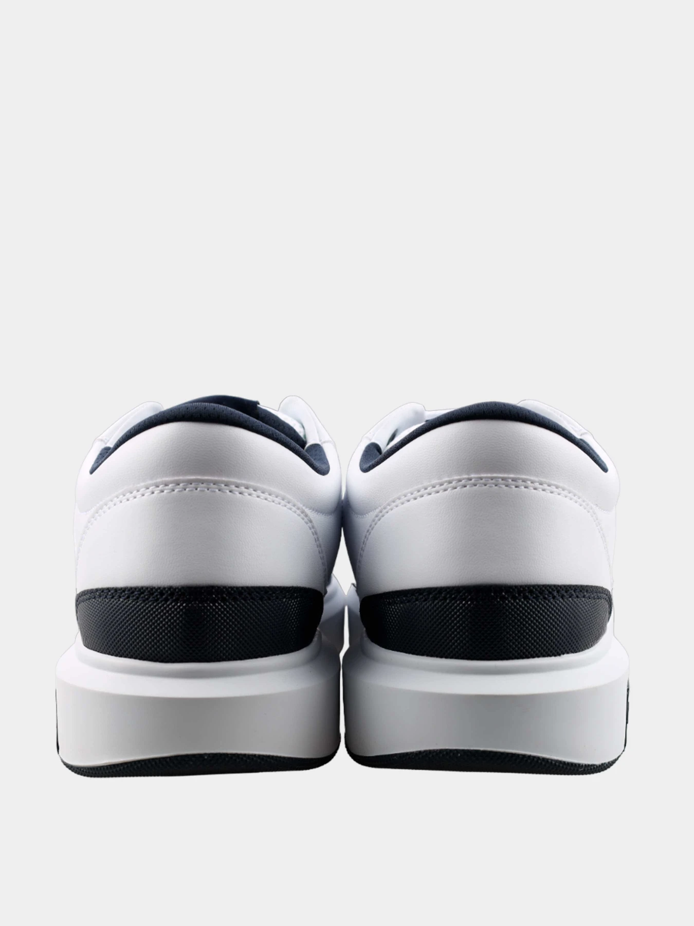Кроссовки Armani Exchange модель XUX191-XV785-T070 Кроссовки Armani Exchange модель XUX191-XV785-T070 Фото