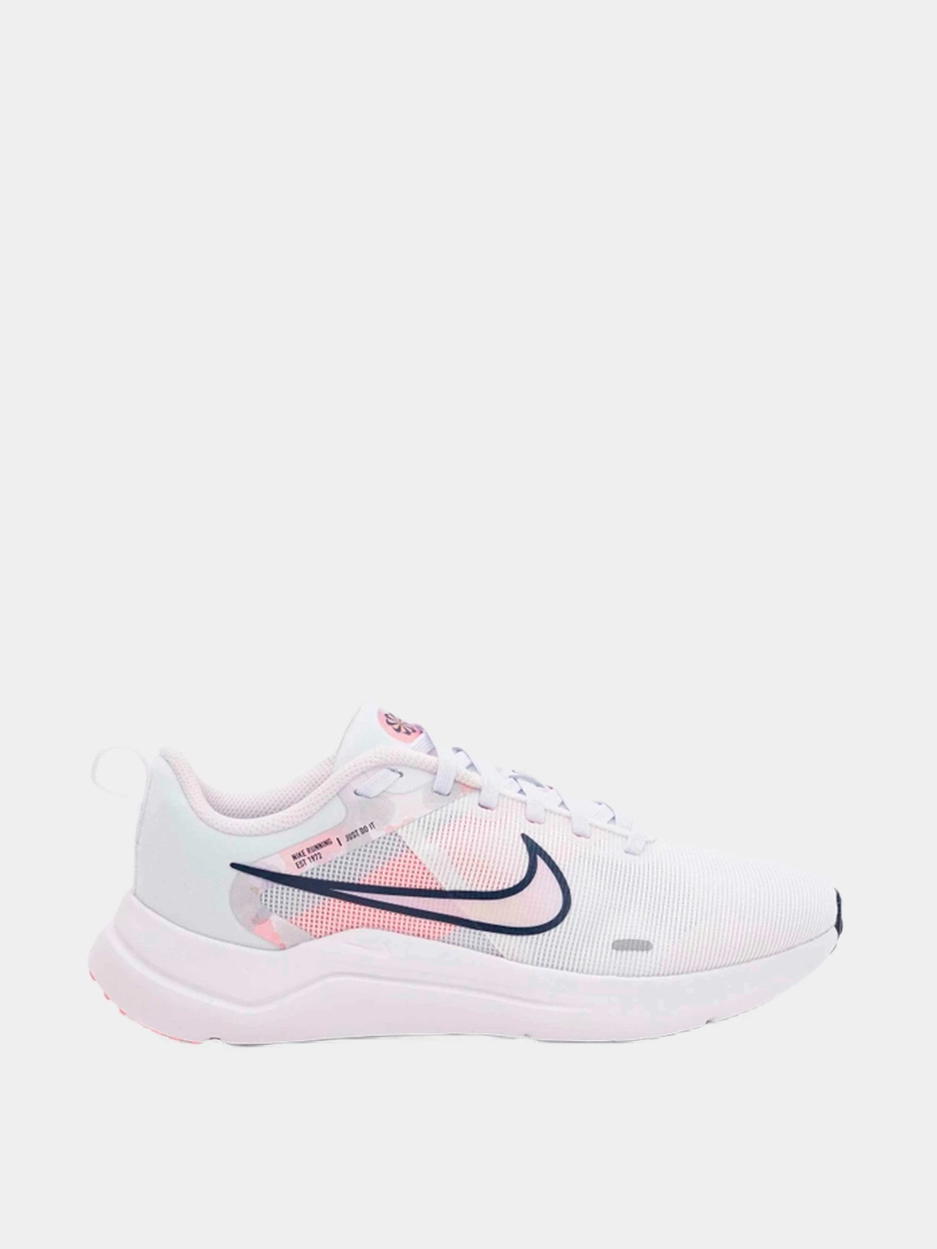 Кроссовки NIKE модель DX7885-100 Кроссовки NIKE модель DX7885-100 Фото
