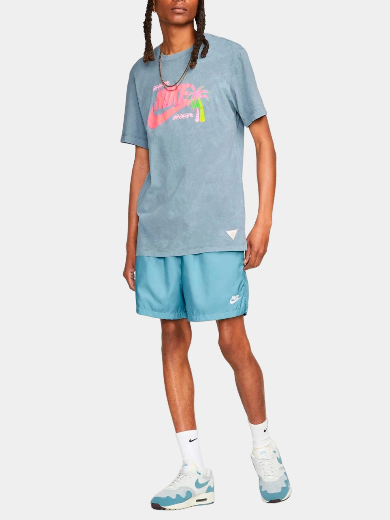 Футболки и поло NIKE модель FB9788-065 Футболки и поло NIKE модель FB9788-065 Фото