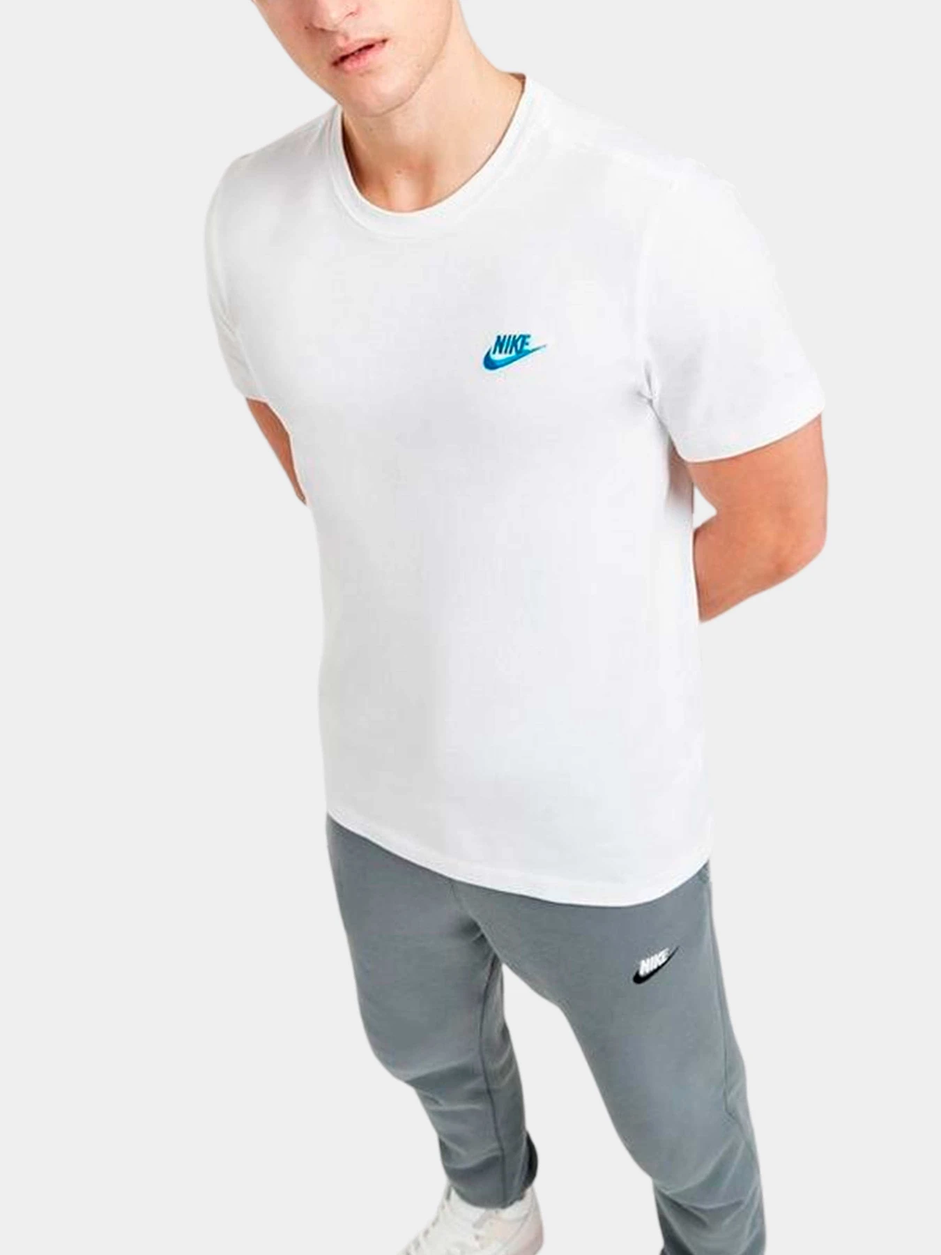 Футболки и поло NIKE модель FD1184-100 Футболки и поло NIKE модель FD1184-100 Фото
