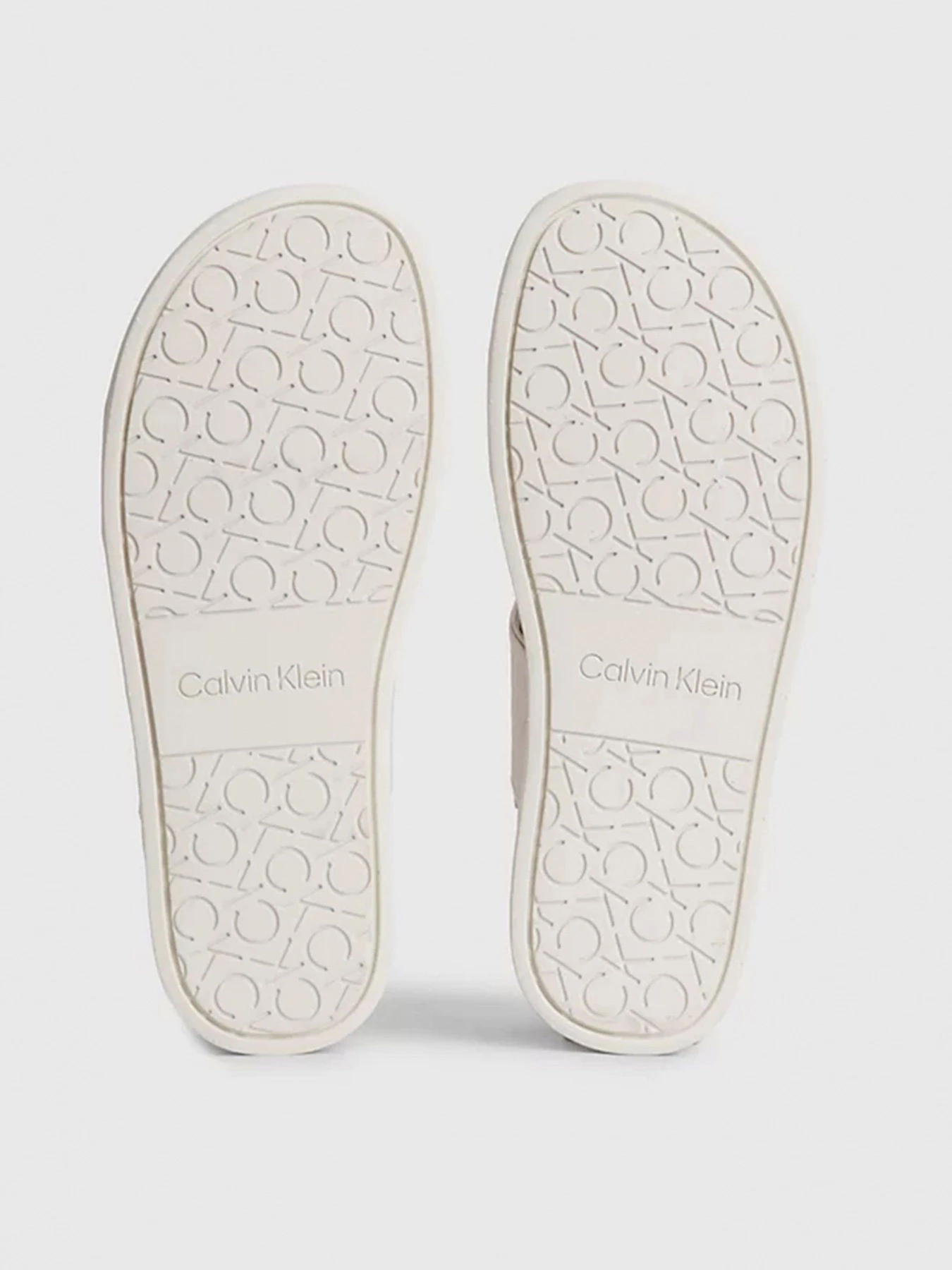 Сандалии Calvin Klein модель HW0HW01491-02R Сандалии Calvin Klein модель HW0HW01491-02R Фото