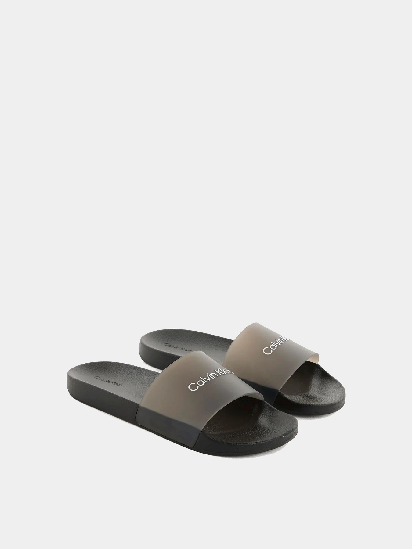 Шлёпанцы Calvin Klein модель HW0HW01505-0GM Шлёпанцы Calvin Klein модель HW0HW01505-0GM Фото