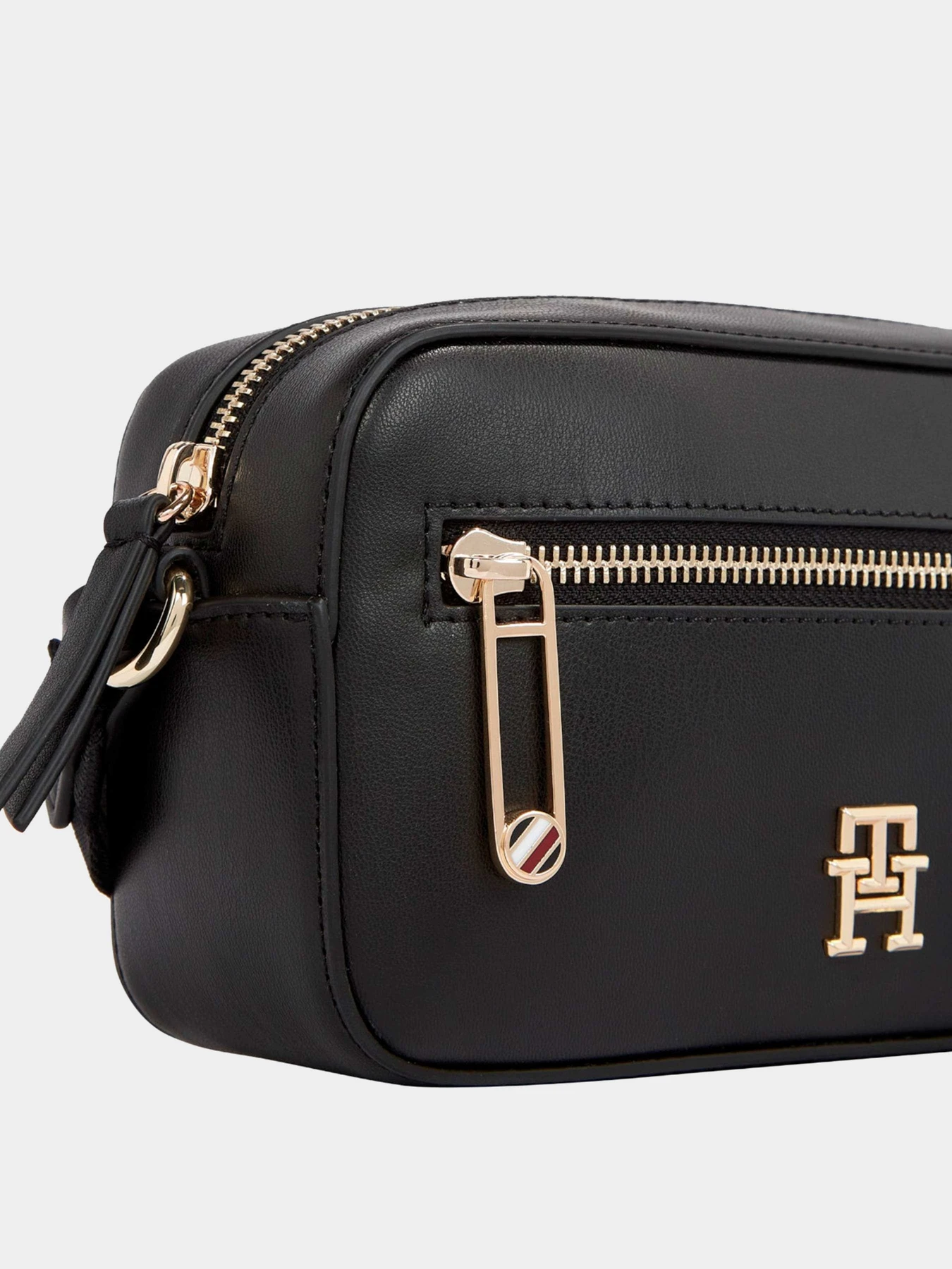 Сумки Tommy Hilfiger модель AW0AW14873-BDS Сумки Tommy Hilfiger модель AW0AW14873-BDS Фото