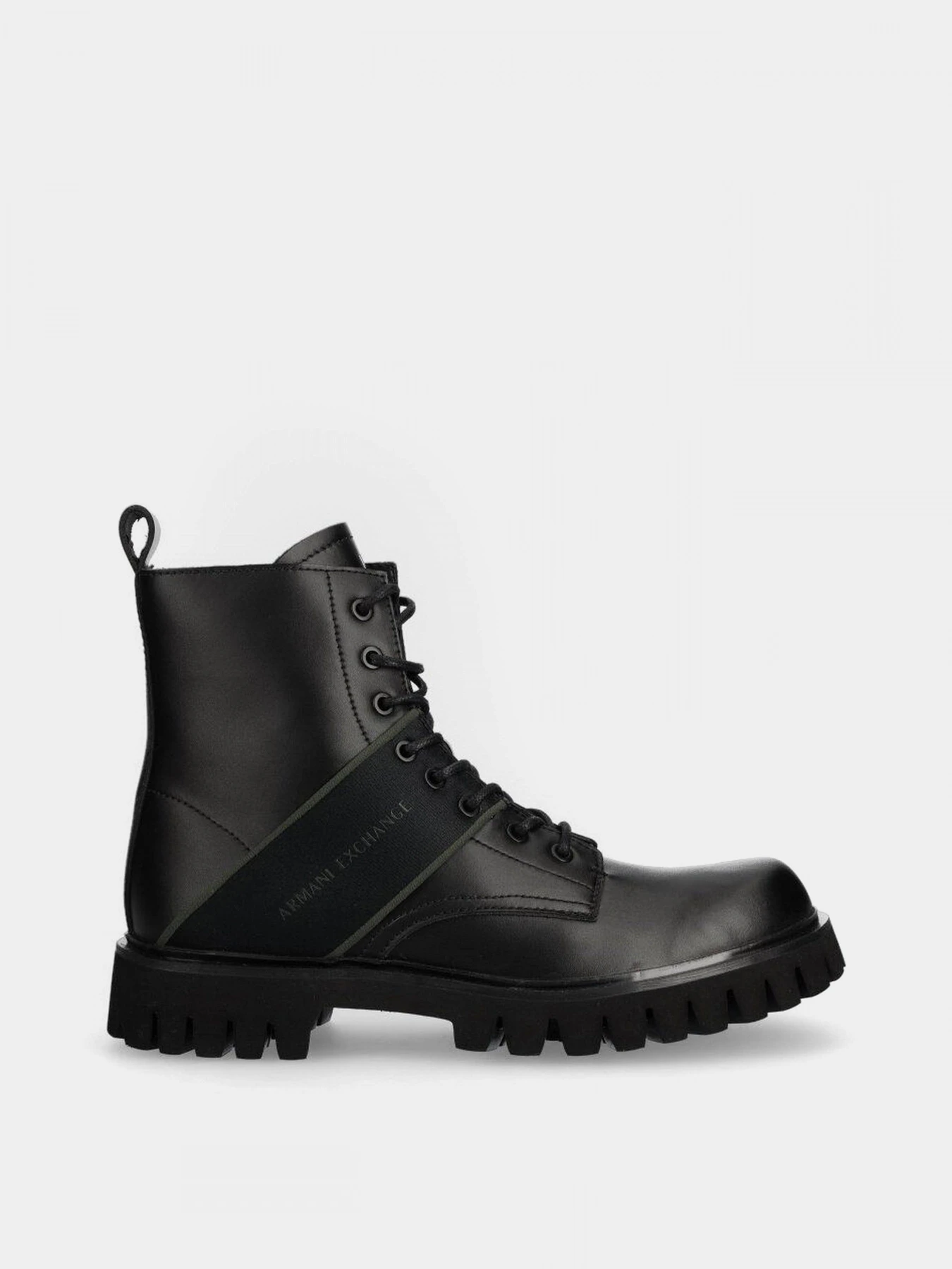 Ботинки и сапоги Armani Exchange модель XUM016-XV781-00002 Ботинки и сапоги Armani Exchange модель XUM016-XV781-00002 Фото