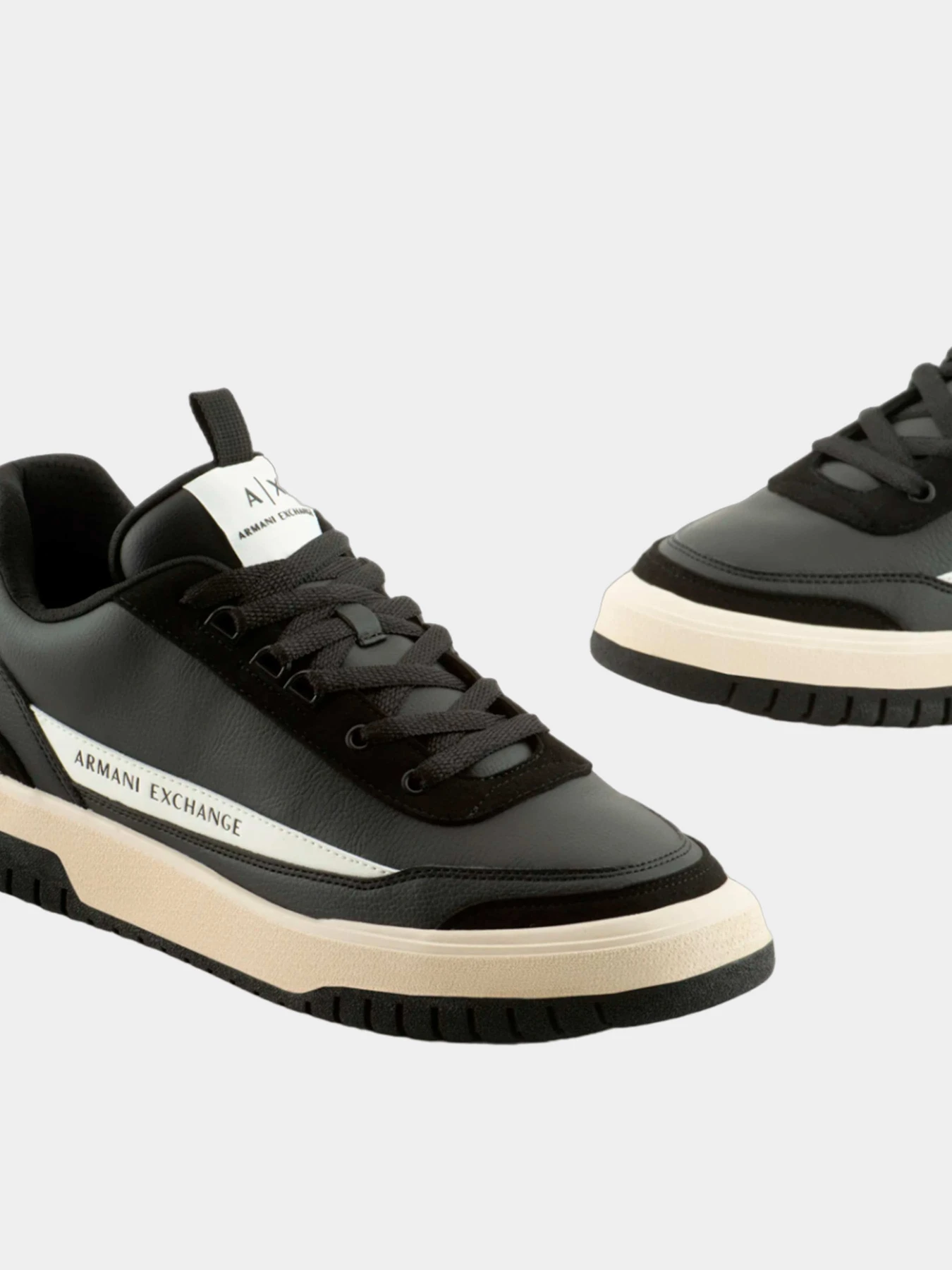 Кроссовки Armani Exchange модель XUX178-XV764-K001 Кроссовки Armani Exchange модель XUX178-XV764-K001 Фото