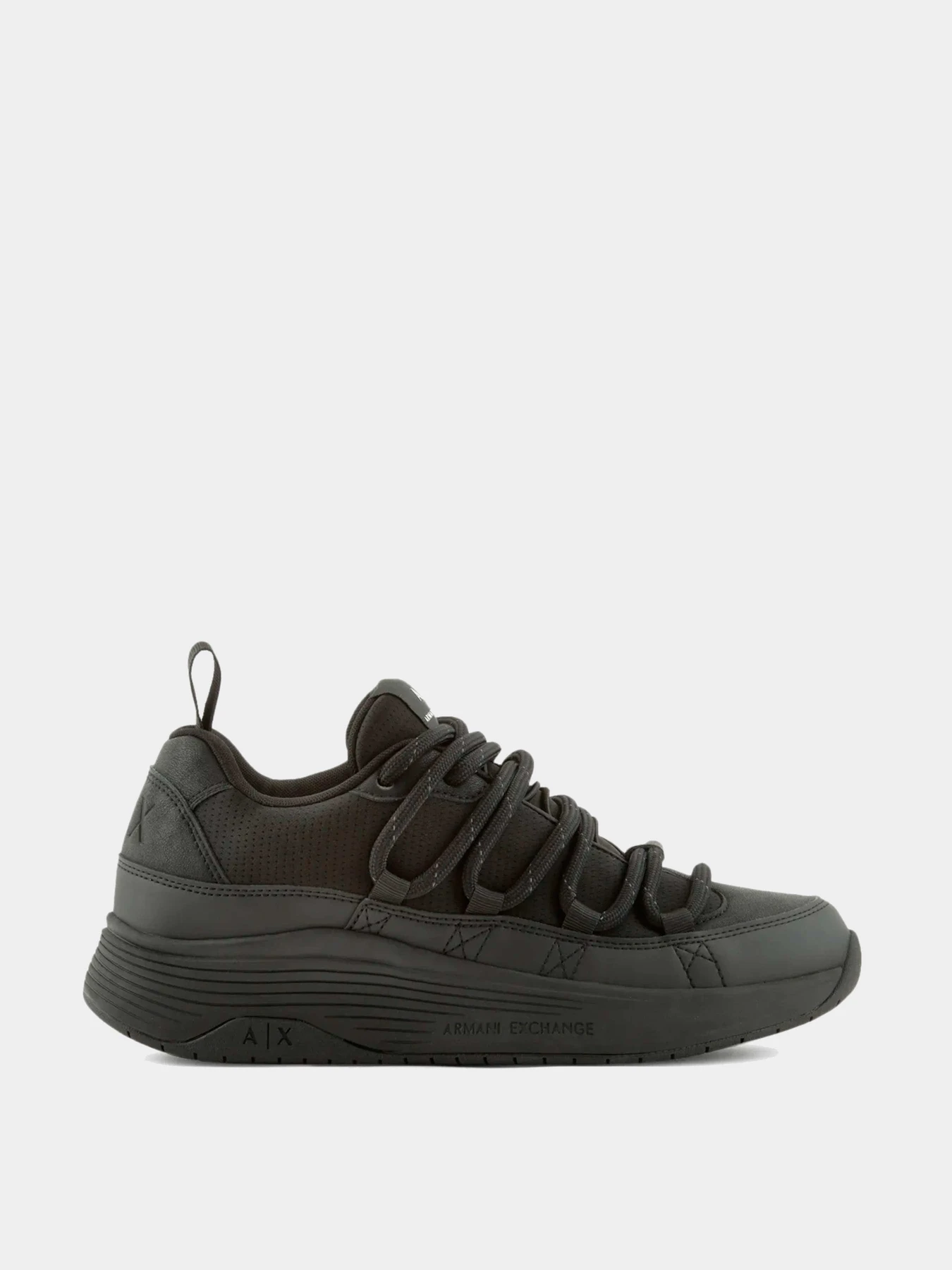 Кроссовки Armani Exchange модель XUX186-XV773-00002 Кроссовки Armani Exchange модель XUX186-XV773-00002 Фото