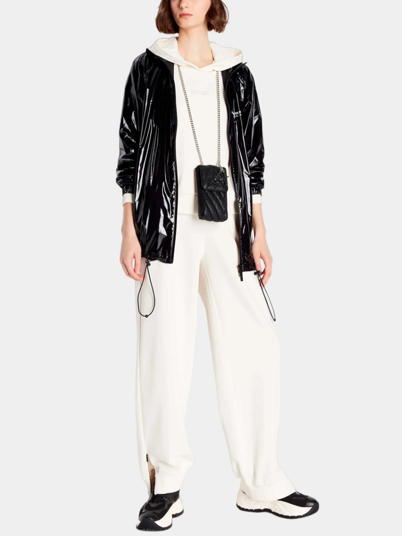 Худи и свитшоты Armani Exchange модель 6RYM62-YJEBZ-1130 Худи и свитшоты Armani Exchange модель 6RYM62-YJEBZ-1130 Фото