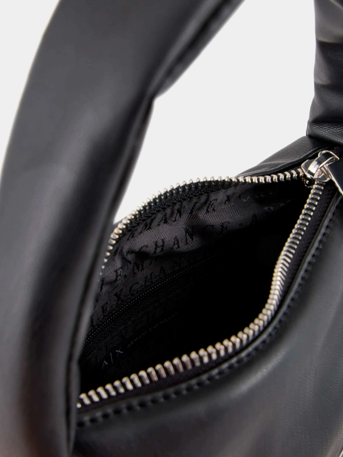 Сумки Armani Exchange модель 948558-3F768-00020 Фото