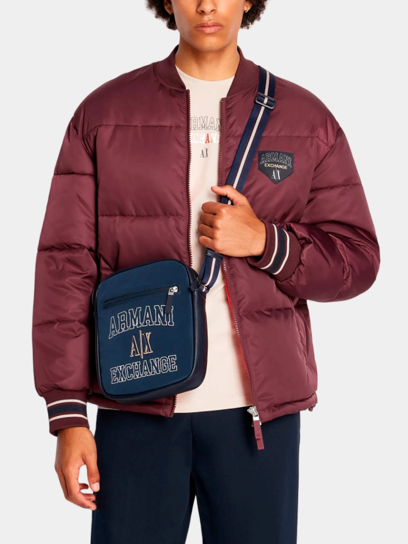 Сумки Armani Exchange модель 952580-3F874-05139 Фото