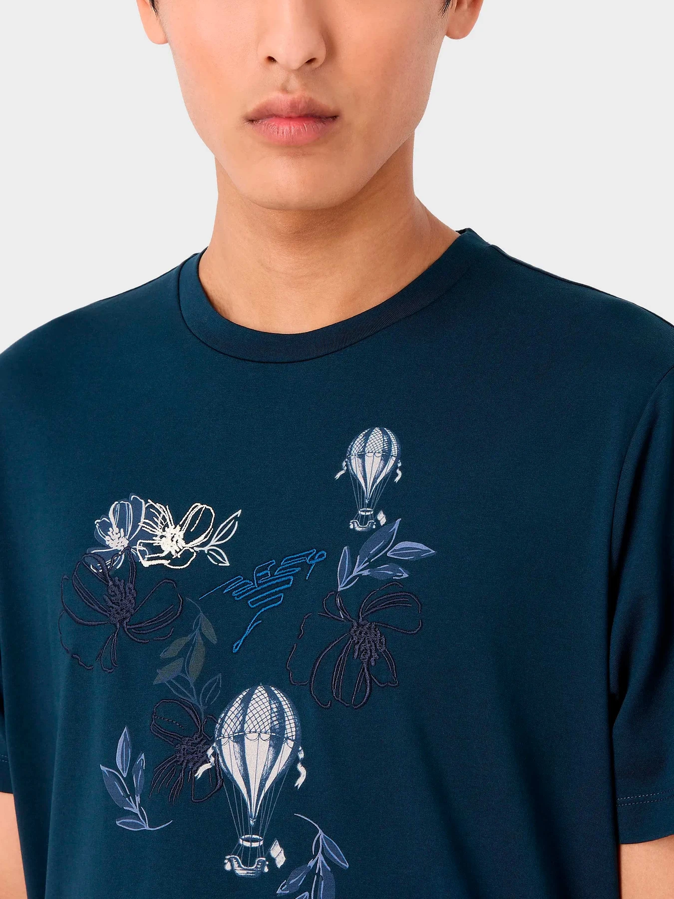 Футболки и поло Emporio Armani модель 6R1T8Q-1J7FZ-0954 Футболки и поло Emporio Armani модель 6R1T8Q-1J7FZ-0954 Фото