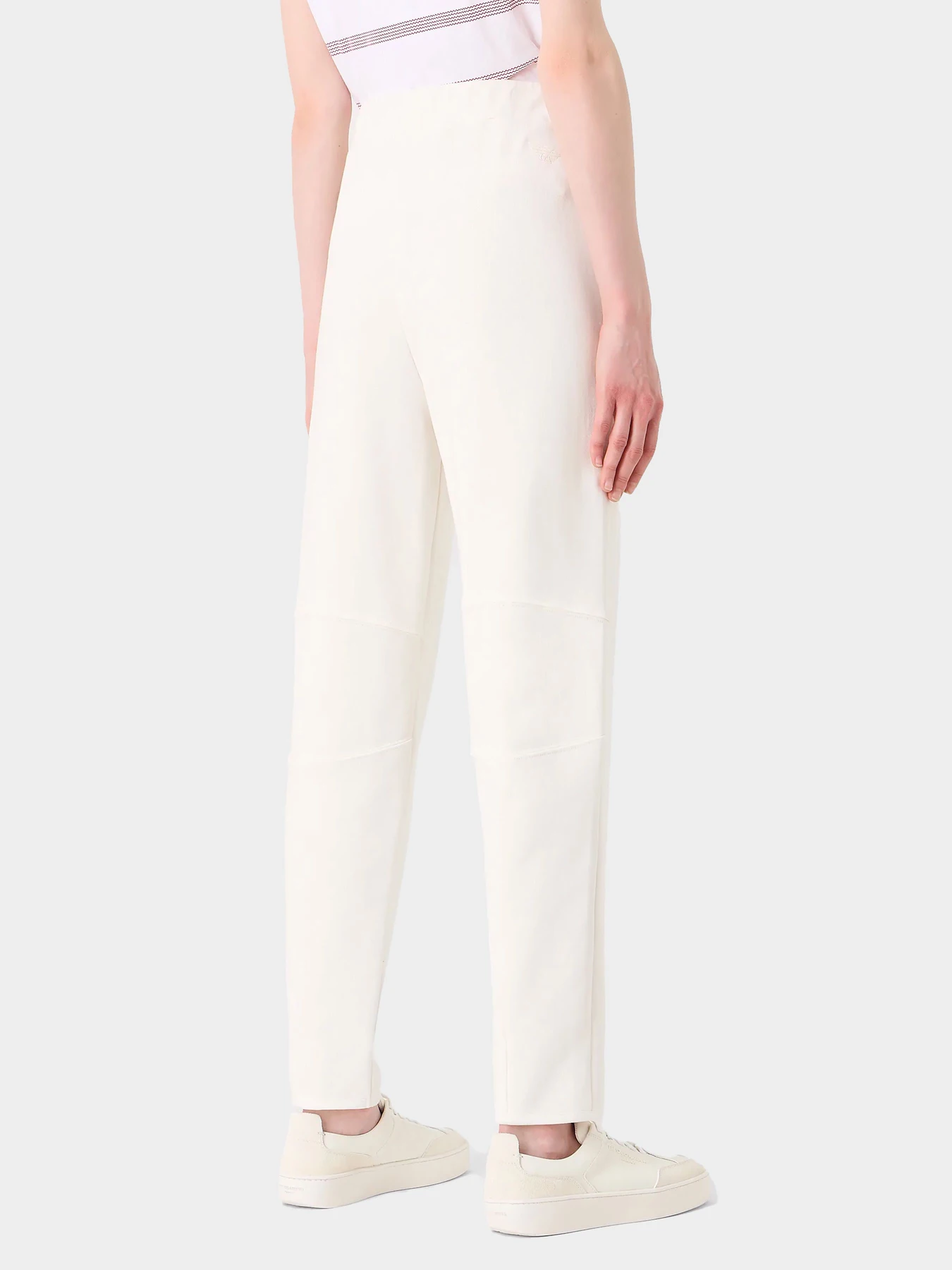 Брюки Emporio Armani модель 6R2P7C-2J49Z-0101 Брюки Emporio Armani модель 6R2P7C-2J49Z-0101 Фото