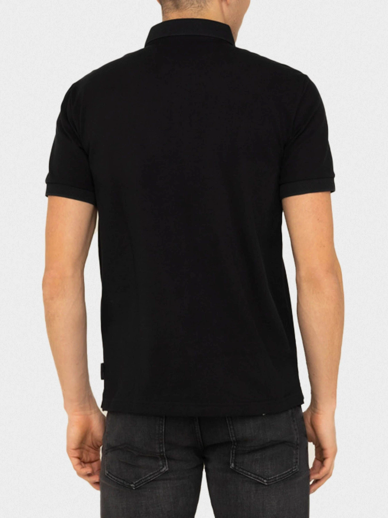 Футболки и поло Armani Exchange модель 8NZF91-ZJ81Z-1200 Футболки и поло Armani Exchange модель 8NZF91-ZJ81Z-1200 Фото