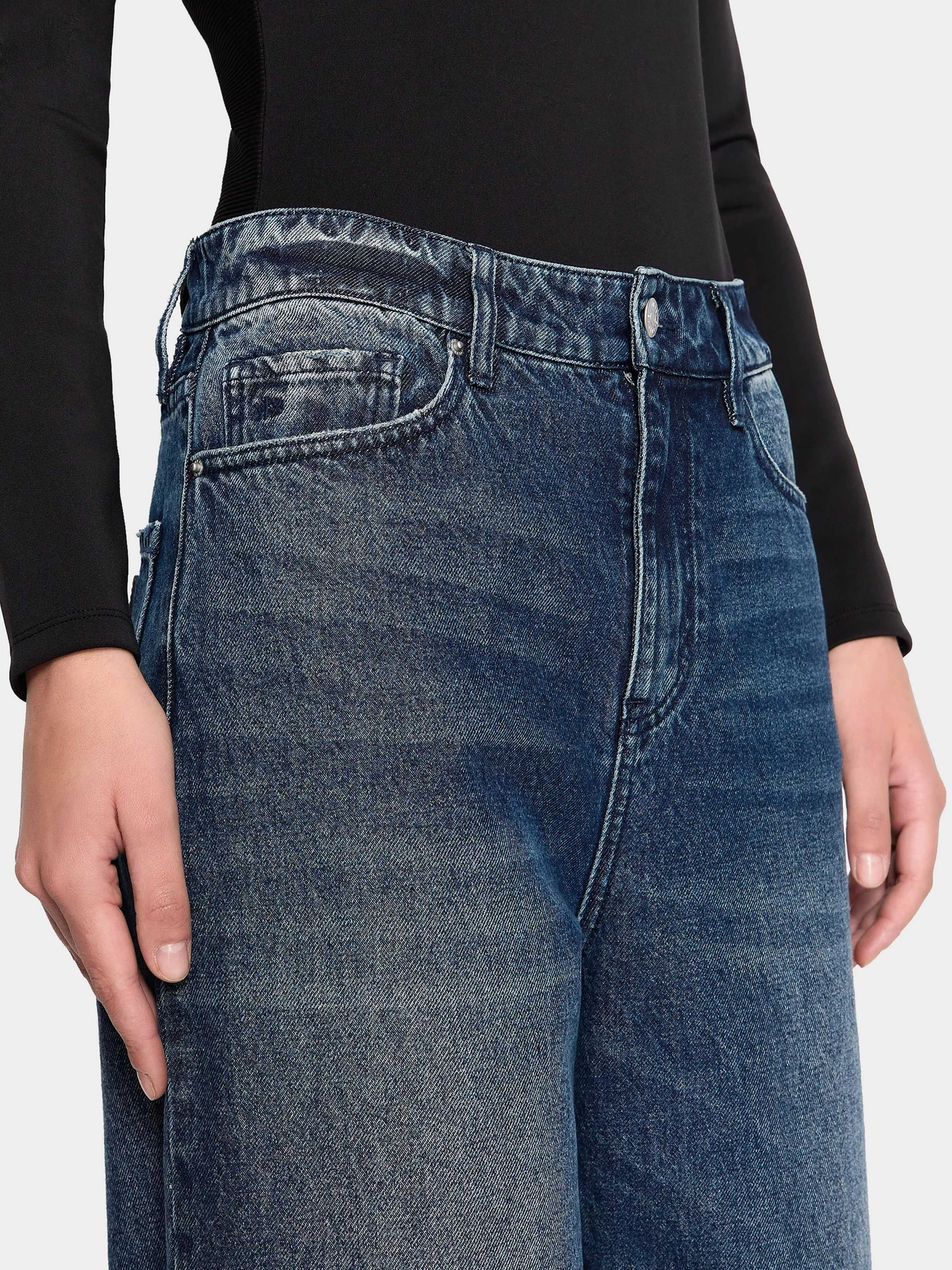 Джинсы Armani Exchange модель 6RYJ81-Y11EZ-1500 Джинсы Armani Exchange модель 6RYJ81-Y11EZ-1500 Фото