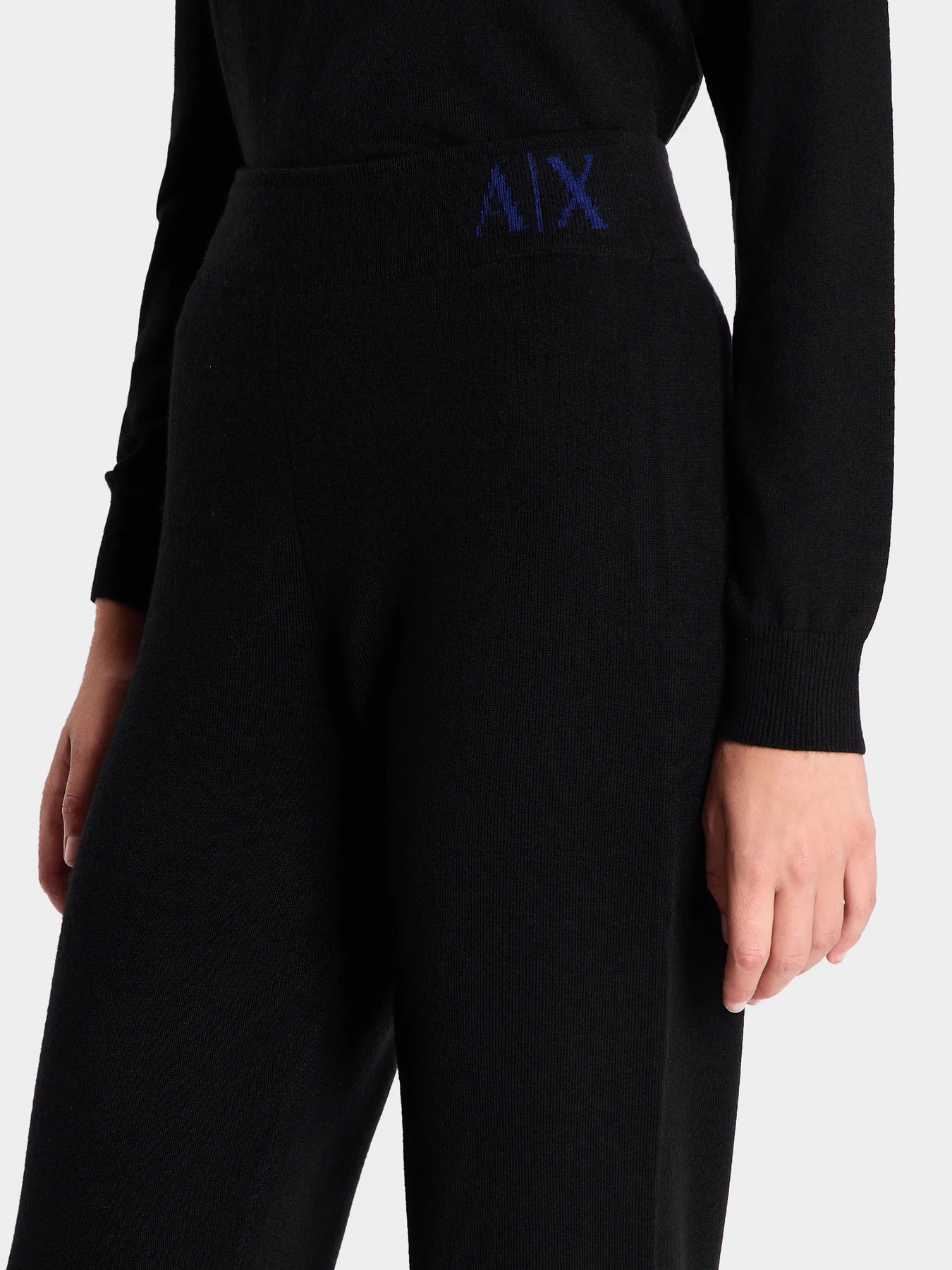 Брюки Armani Exchange модель 6RYP1K-YME3Z-1200 Брюки Armani Exchange модель 6RYP1K-YME3Z-1200 Фото
