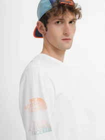 Худи и свитшоты The North Face модель NF0A83FPN3N1 Фото