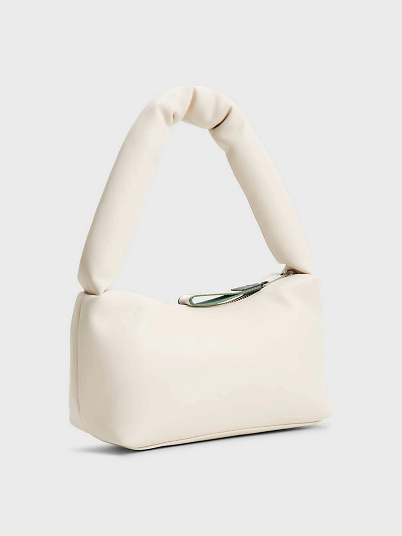 Сумки Tommy Hilfiger модель AW0AW14966-AEV Сумки Tommy Hilfiger модель AW0AW14966-AEV Фото