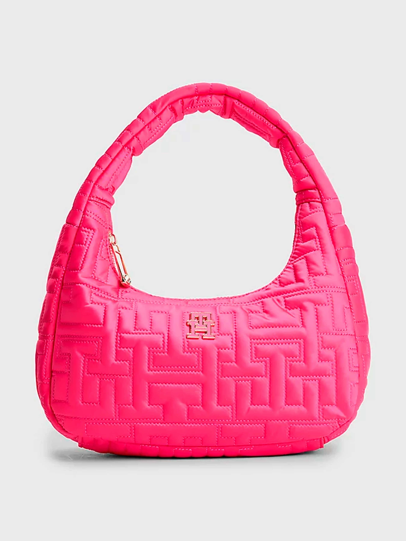 Сумки Tommy Hilfiger модель AW0AW15082-T1K Сумки Tommy Hilfiger модель AW0AW15082-T1K Фото