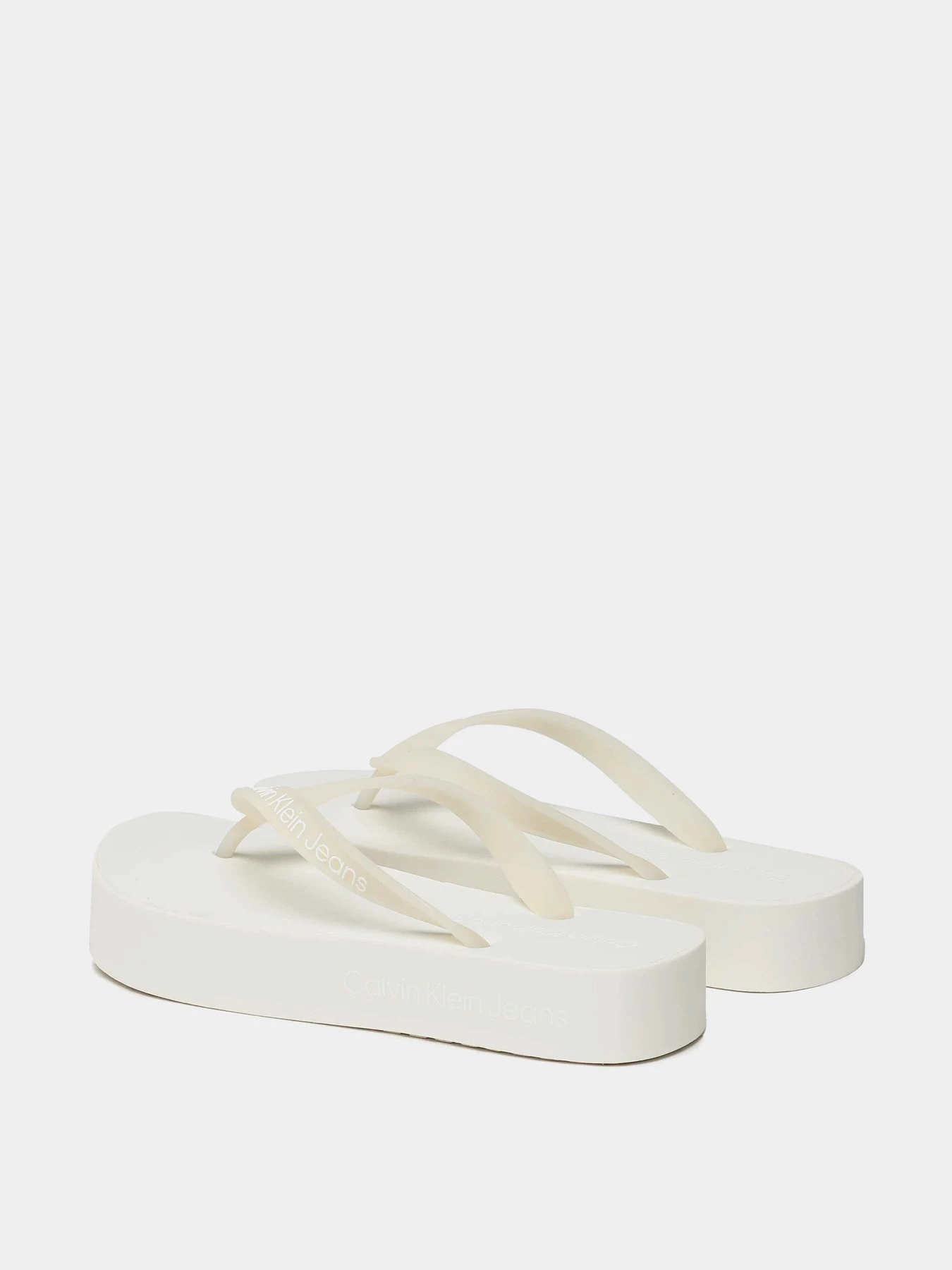 Шлёпанцы Calvin Klein модель YW0YW01092-YBI Шлёпанцы Calvin Klein модель YW0YW01092-YBI Фото