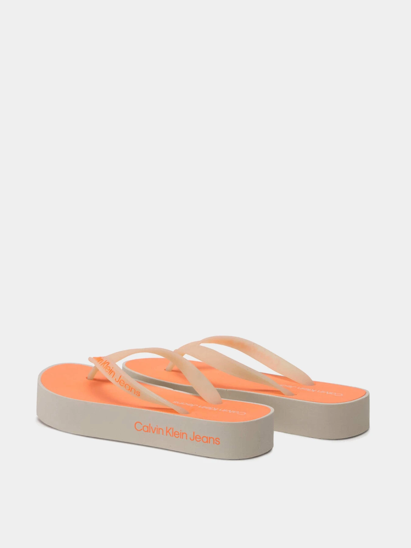 Шлёпанцы Calvin Klein модель YW0YW01092-ACF Шлёпанцы Calvin Klein модель YW0YW01092-ACF Фото