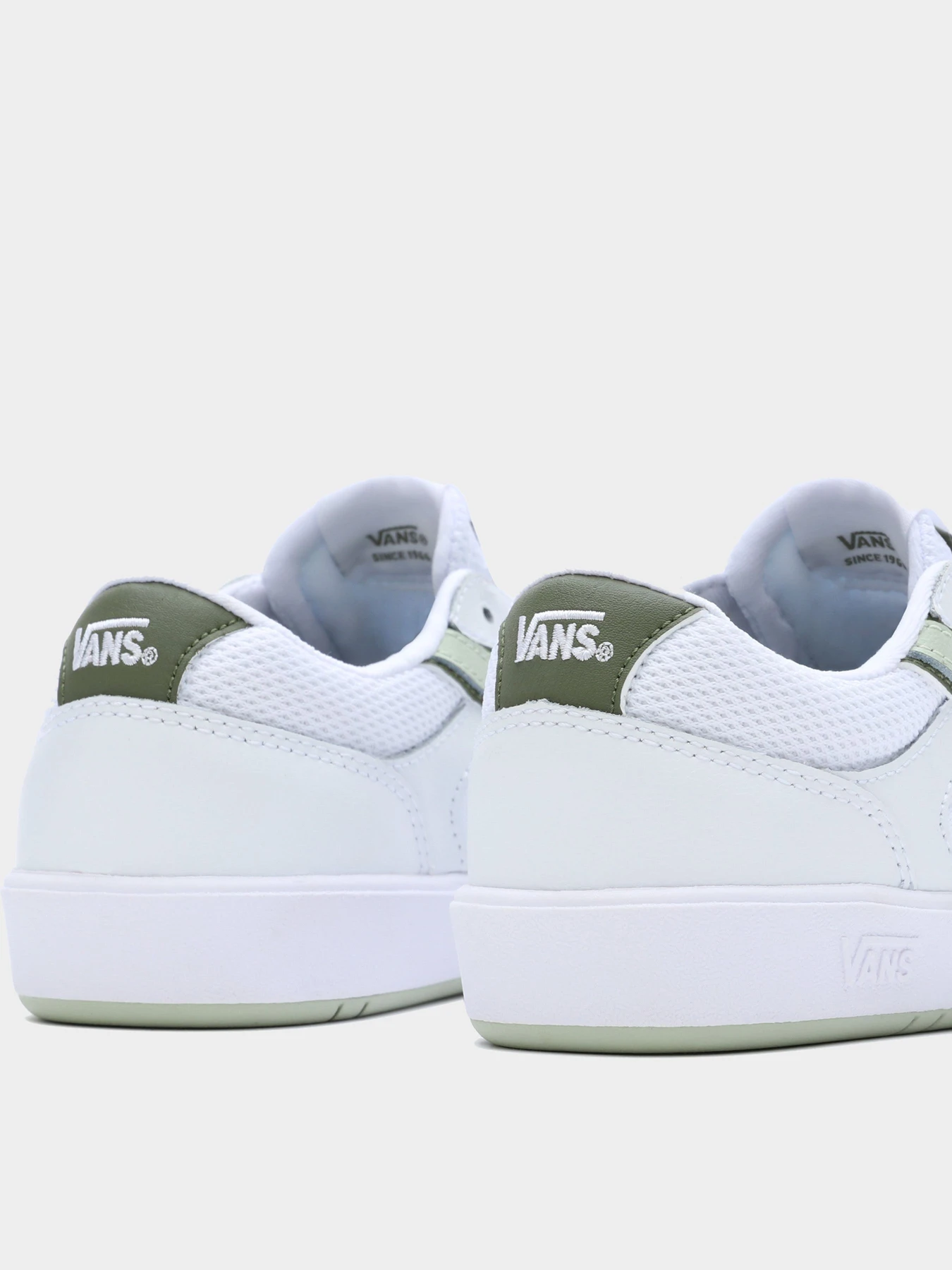 Кроссовки Vans модель VN000BWBBHF1 Кроссовки Vans модель VN000BWBBHF1 Фото