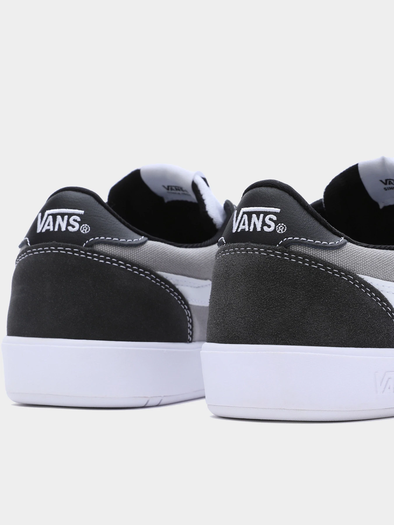 Кеды Vans модель VN0A5KR5BFF1 Кеды Vans модель VN0A5KR5BFF1 Фото