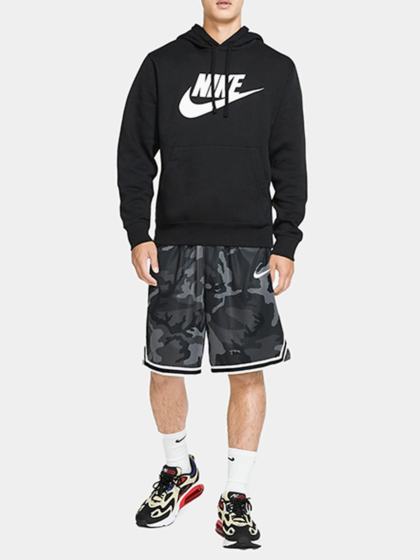 Худи и свитшоты NIKE модель BV2973-010 Худи и свитшоты NIKE модель BV2973-010 Фото
