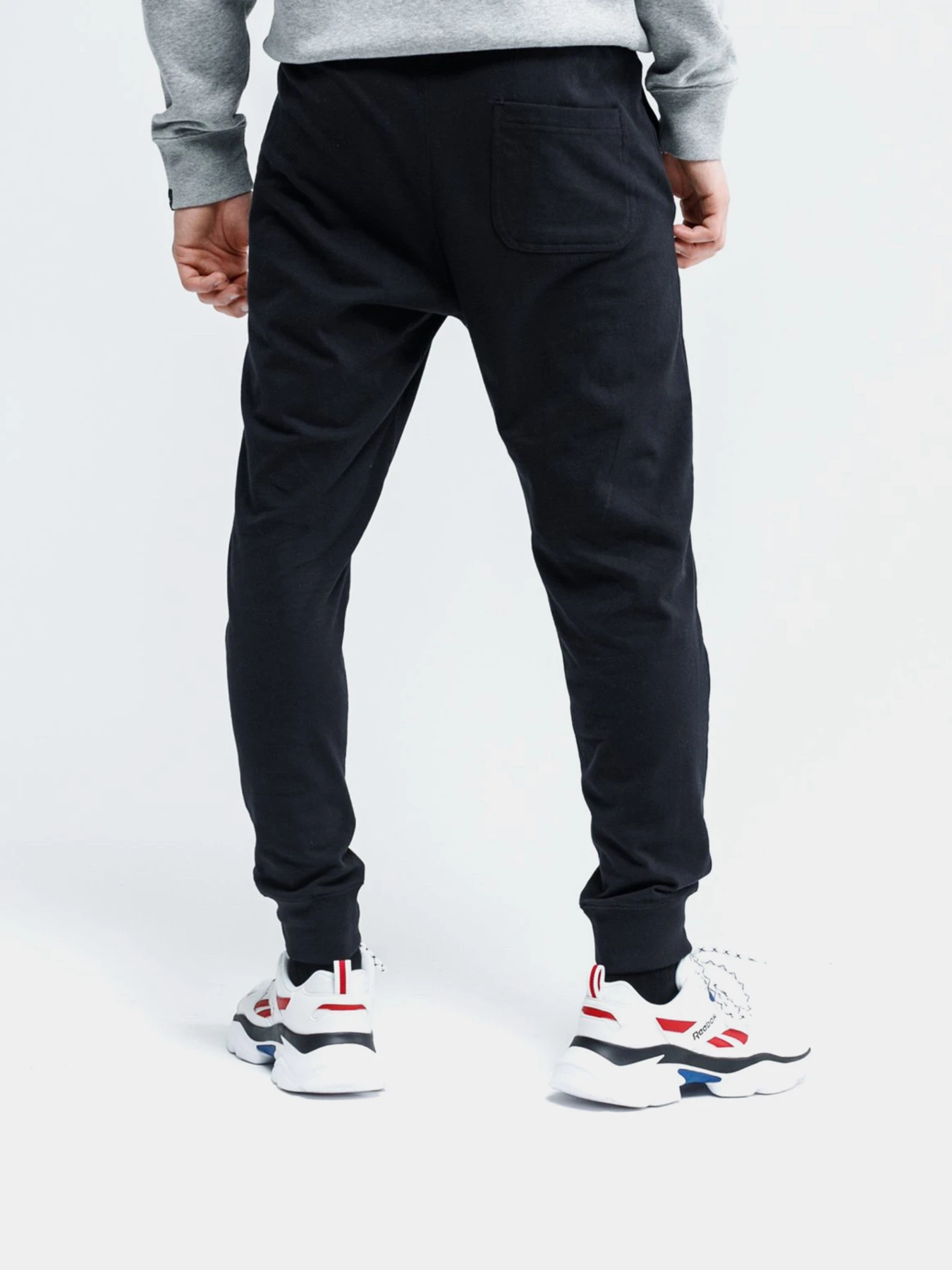 Брюки NIKE модель BV2762-010 Брюки NIKE модель BV2762-010 Фото