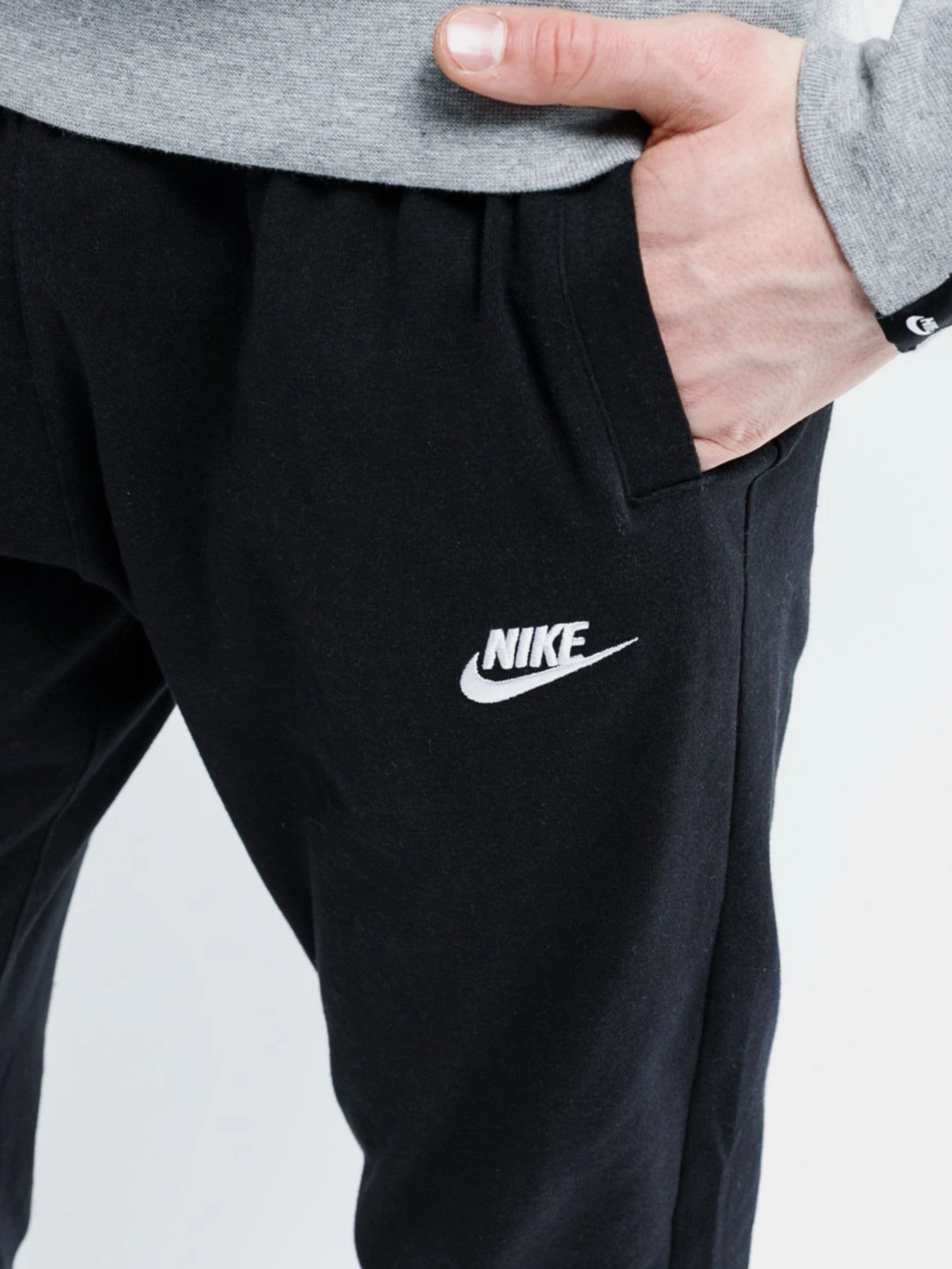 Брюки NIKE модель BV2762-010 Брюки NIKE модель BV2762-010 Фото