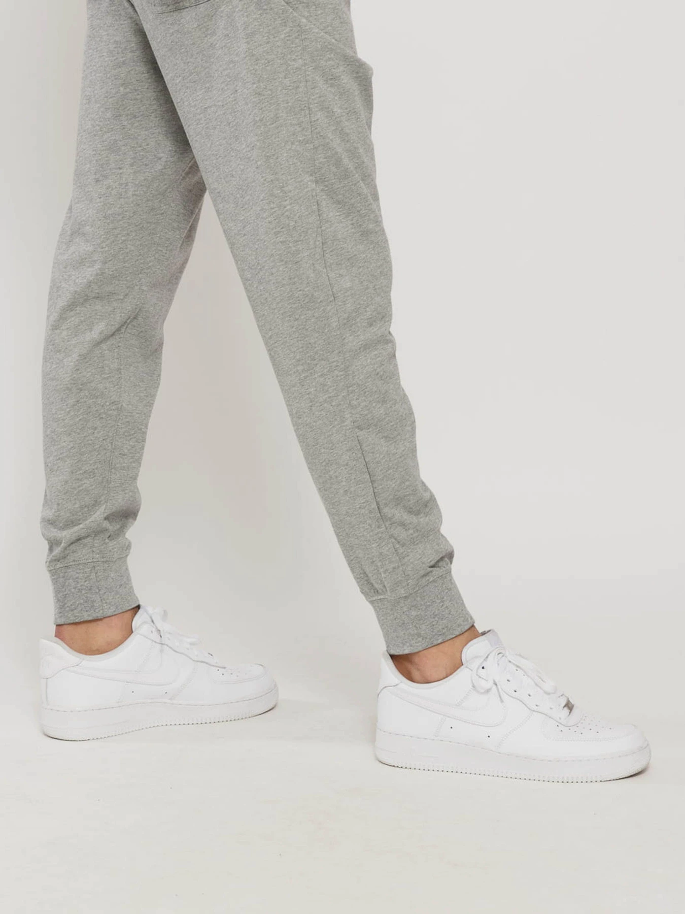 Брюки NIKE модель BV2762-063 Брюки NIKE модель BV2762-063 Фото